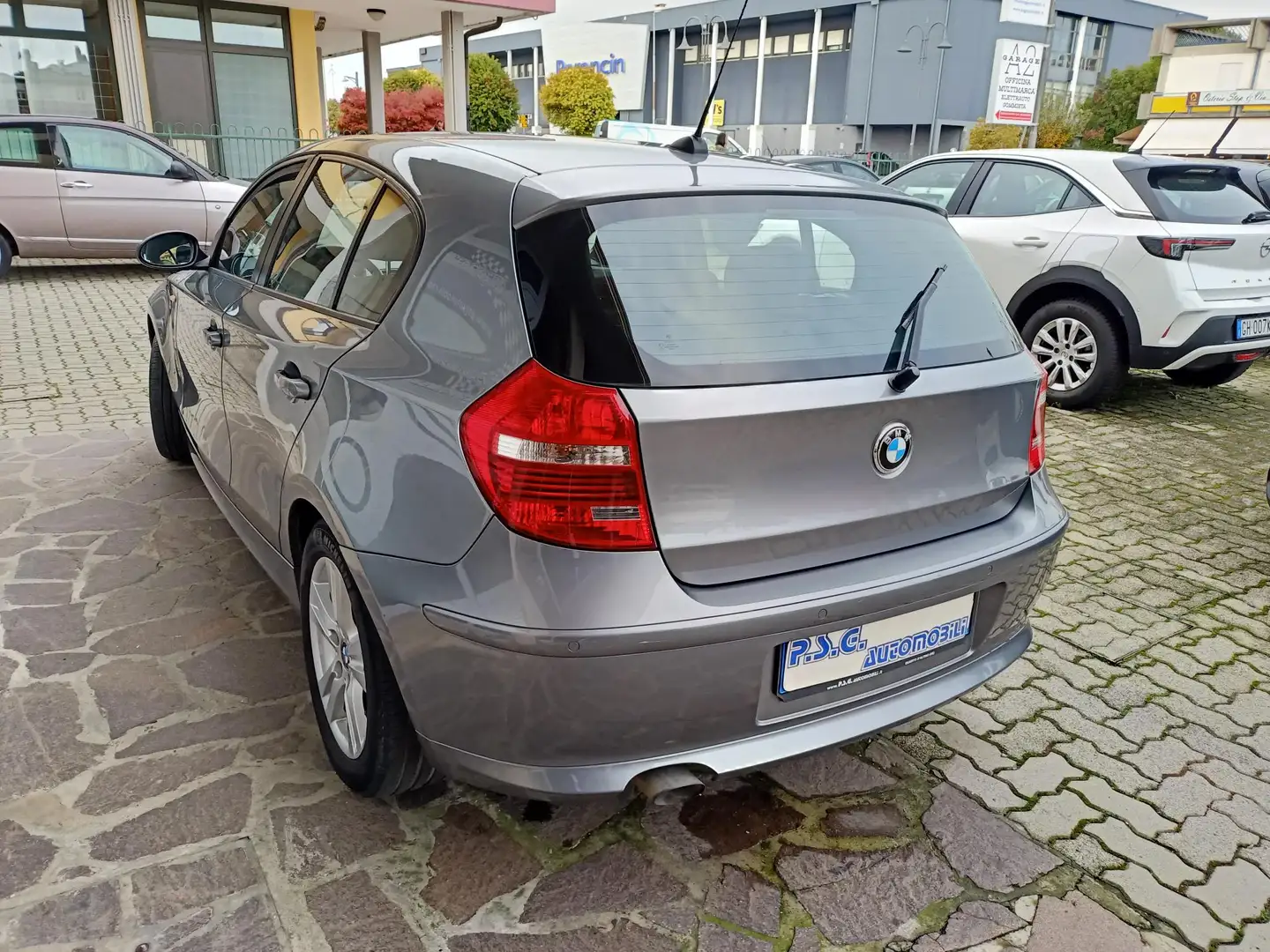 BMW 118 118d 5p 2.0 Futura 143cv dpf Grigio - 2