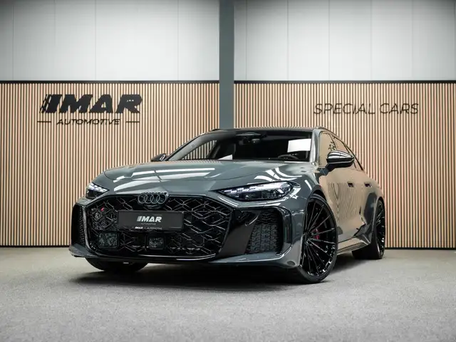 Audi RS5 A5 Avant e-hybrid quattro Z.G.A.N RS5 full options