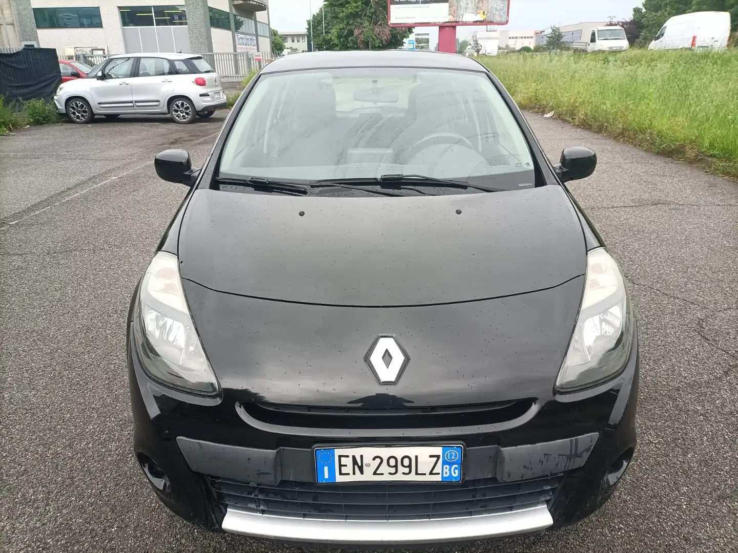 Renault Clio **NEOPATENTATI**EURO 5** Negro - 2