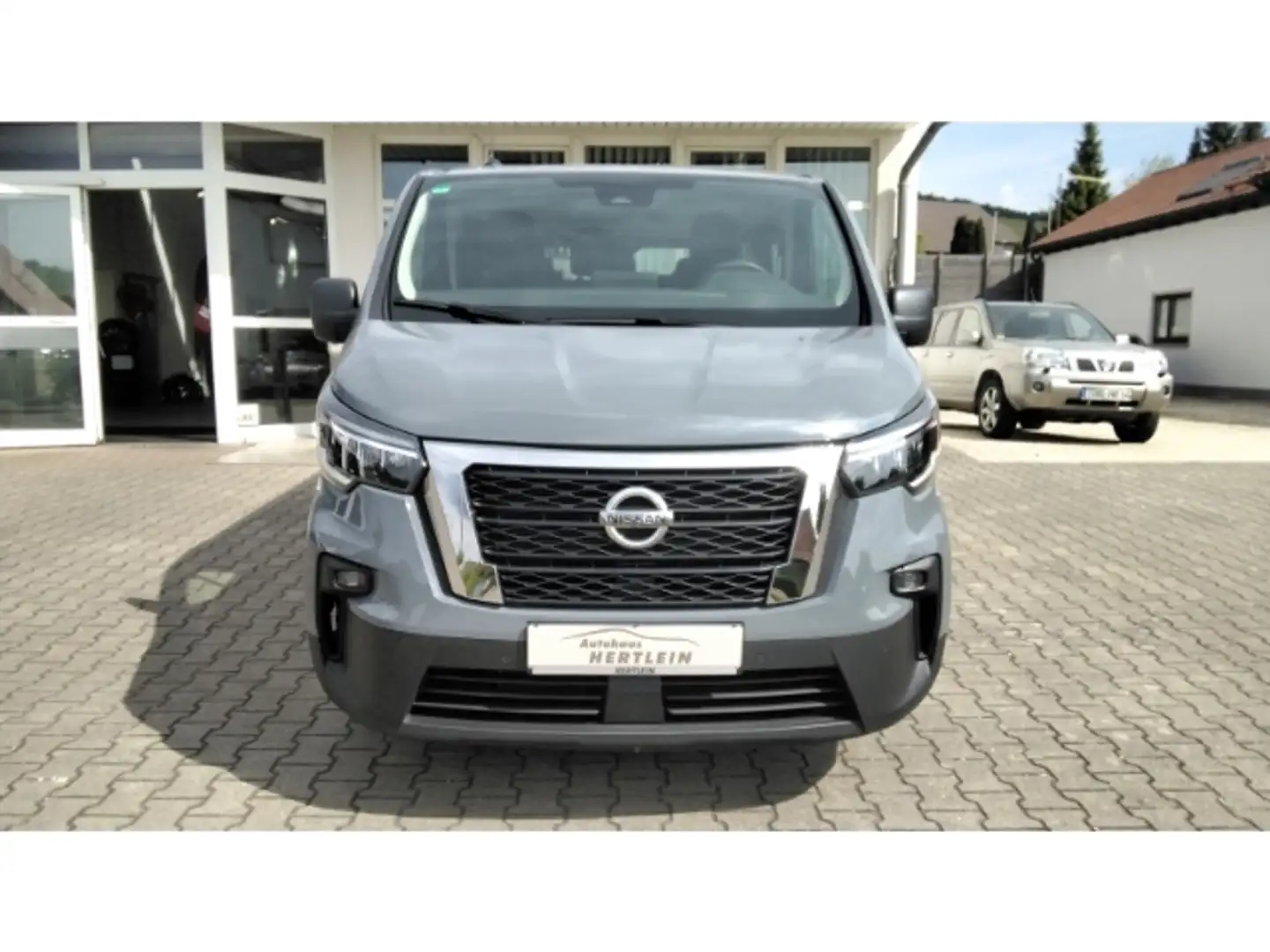 Nissan Primastar Kombi 3,0t N-Connecta 3 dCi 150 2.0 Bus 9-Sitzer L Šedá - 2
