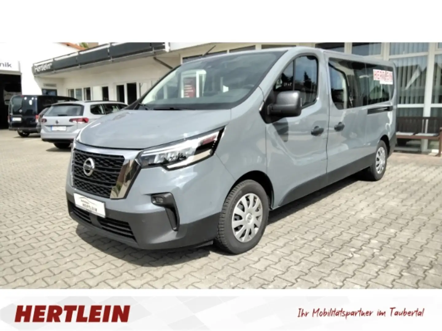 Nissan Primastar Kombi 3,0t N-Connecta 3 dCi 150 2.0 Bus 9-Sitzer L Šedá - 1