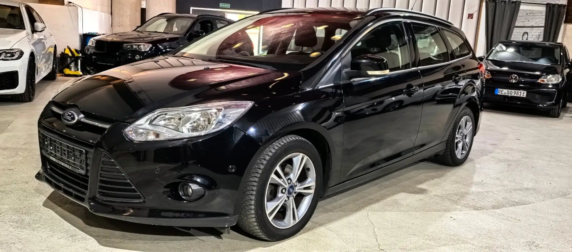 Ford Focus Turnier Zahnriemen neu Schwarz - 2