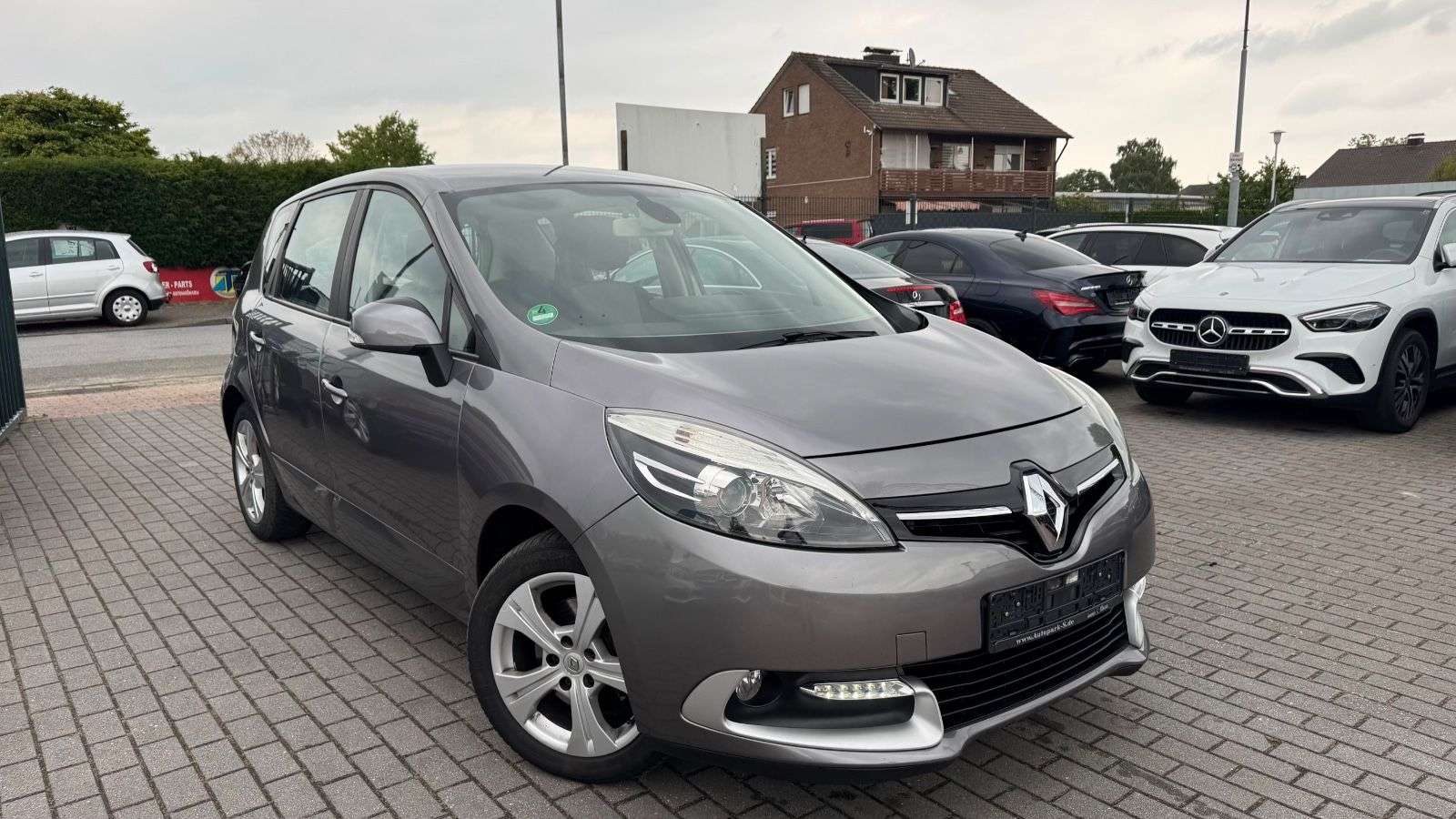 Second hand Renault Scenic 1.5 dCi