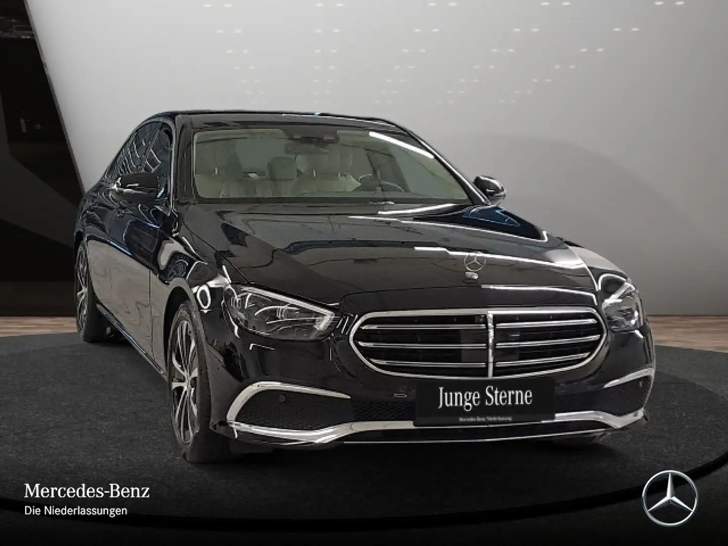 Mercedes-Benz E 300 de EXCLUSIVE+360+MULTIBEAM+FAHRASS+BURMESTER Noir - 2