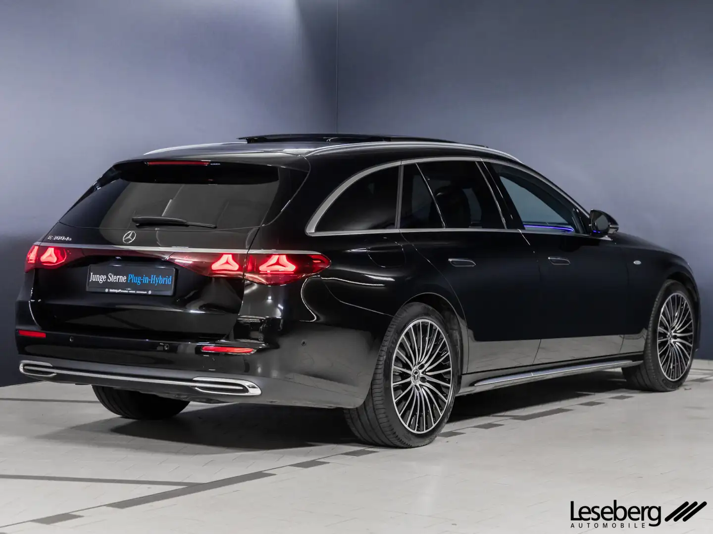 Mercedes-Benz E 300 E 300 de T Exclusive /DIG.LIGHT/AHK/Distro/Pano/ Schwarz - 2