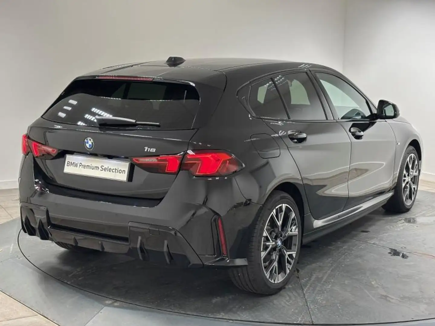 BMW 116 116A 122ch M Sport Design DKG7 Noir - 2