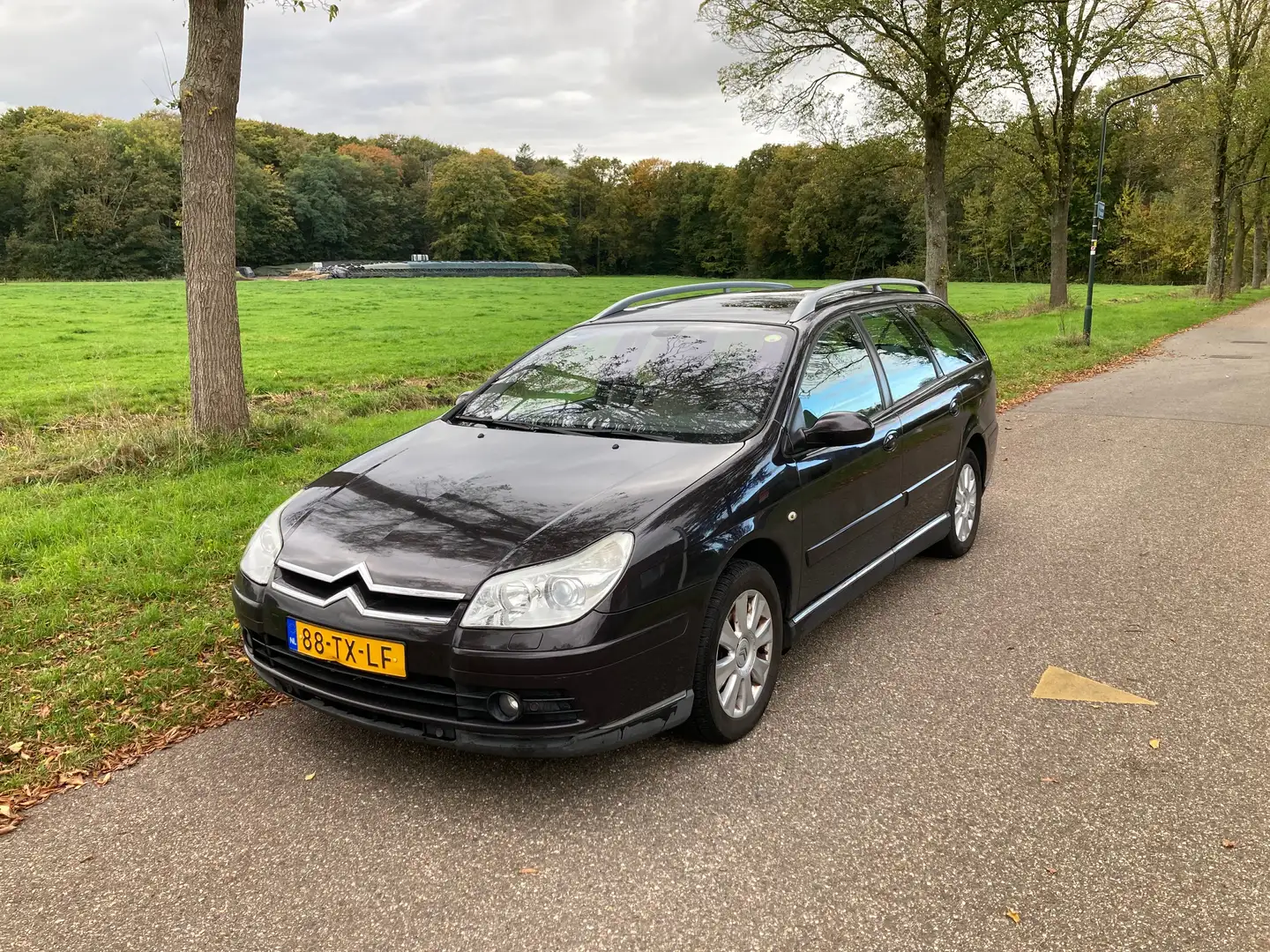 Citroen C5 C5 2.0-16V Exclusive Zwart - 1