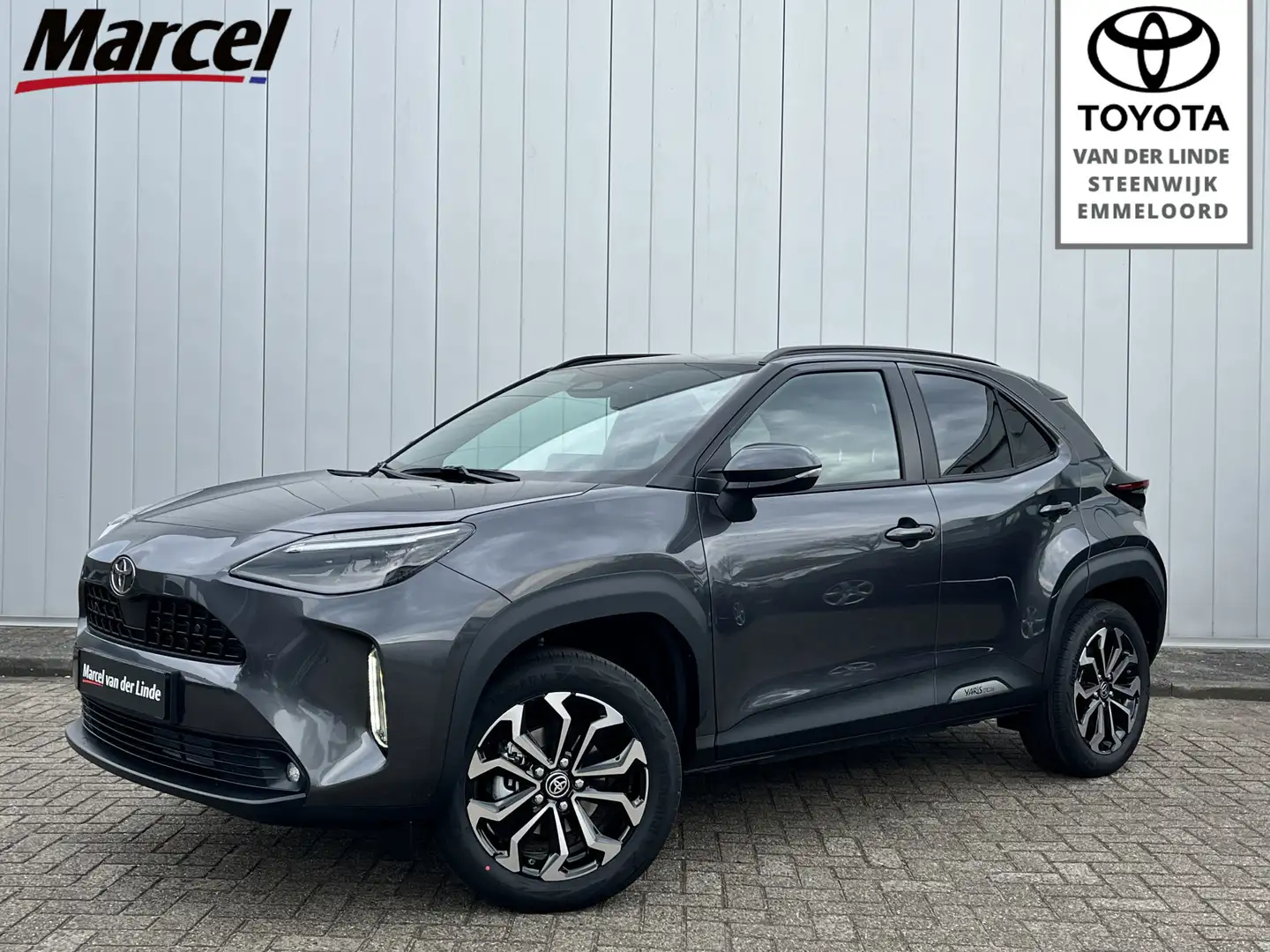 Toyota Yaris Cross 1.5 Hybrid 115 First Edition Limited Parkeersensor Grijs - 1