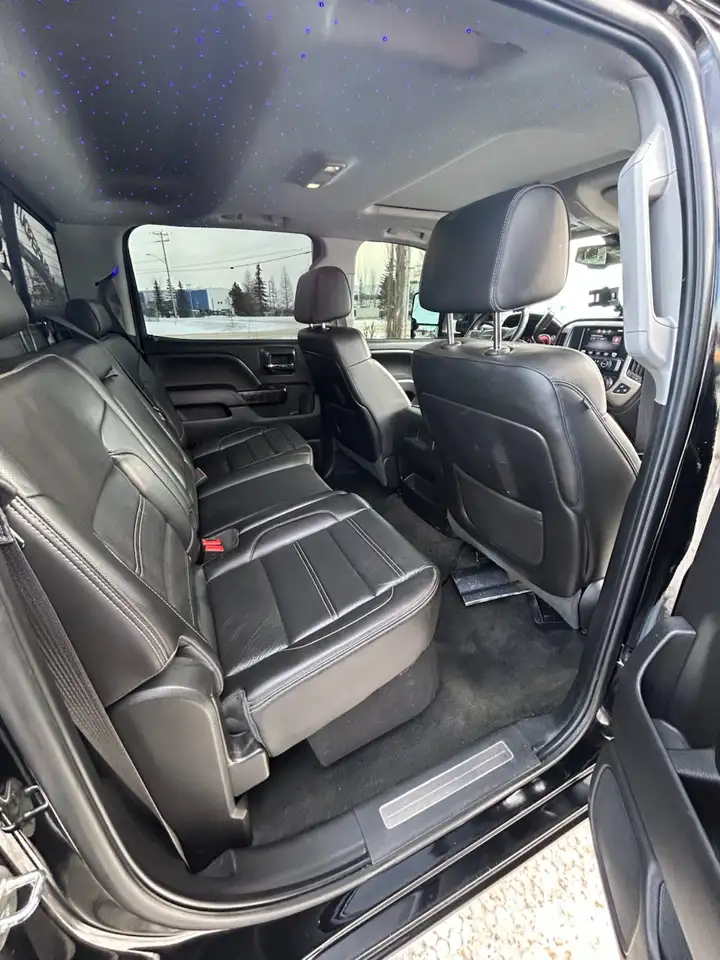 GMC Sierra 2500HD снимка GMC Sierra 2500HD