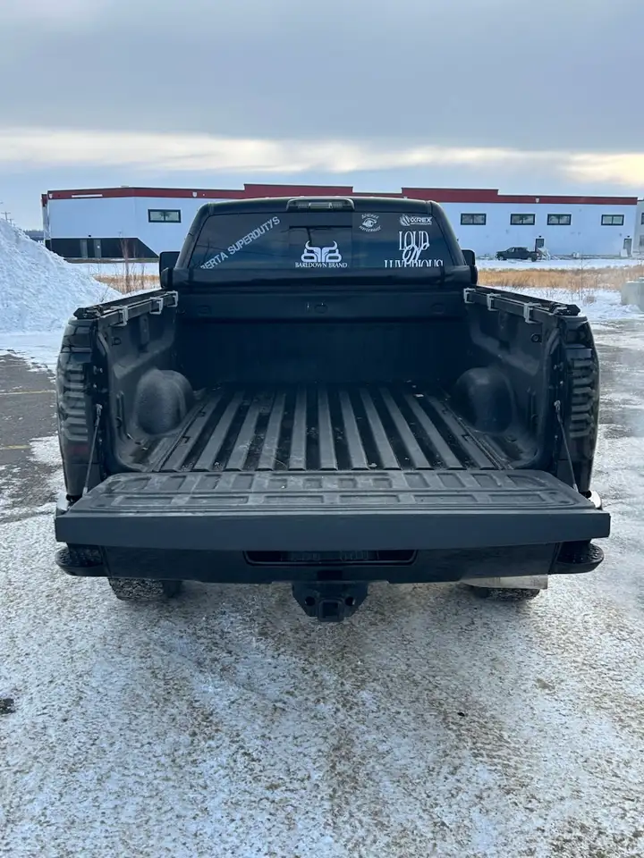 GMC Sierra 2500HD снимка GMC Sierra 2500HD
