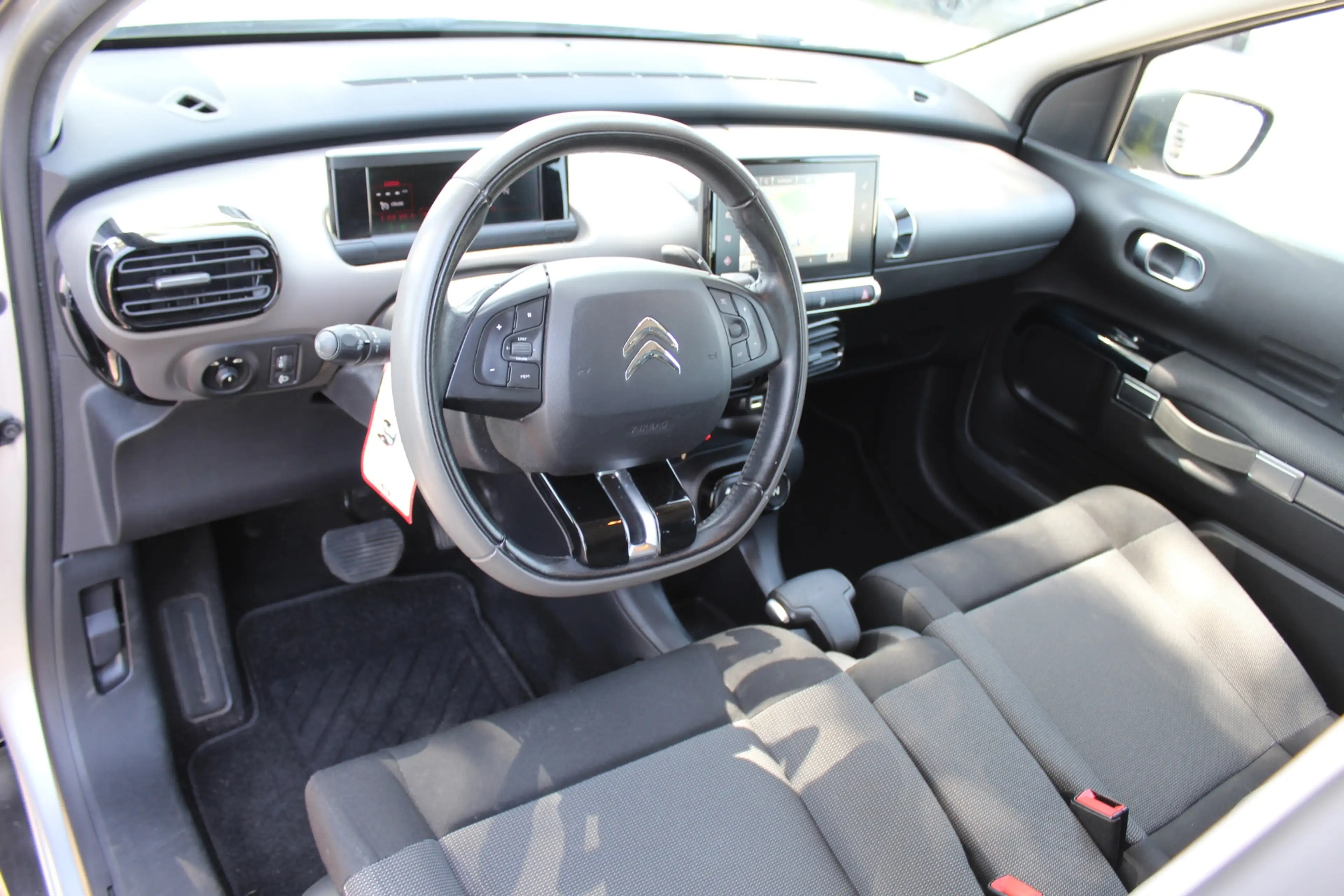 Citroen C4 Cactus 1.2 PureTech Business automaat NAP RIJKLAAR PRIJS — photo 35