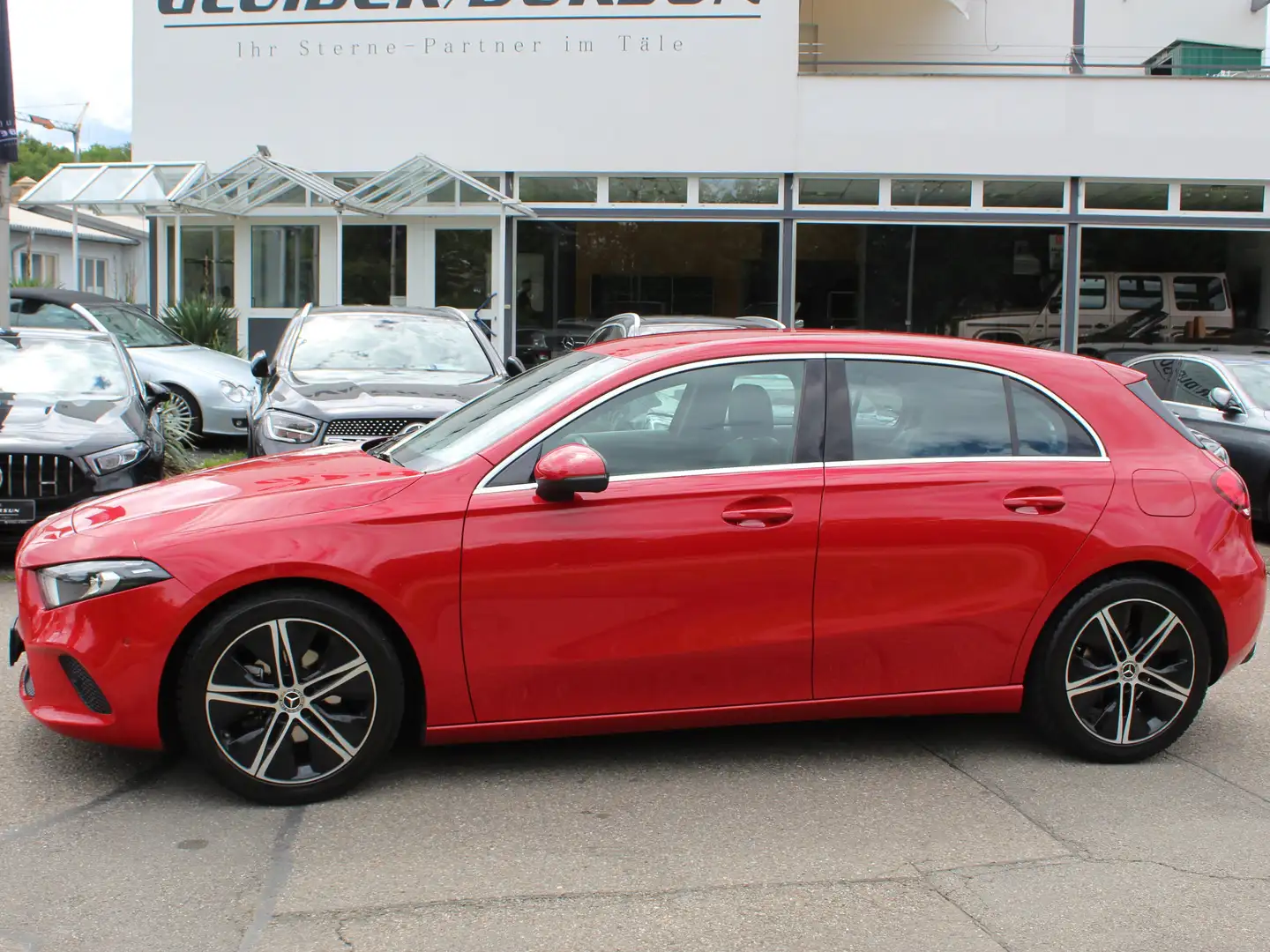 Mercedes-Benz A 180 A 180 Progressive,Businesspaket,LED Rot - 1