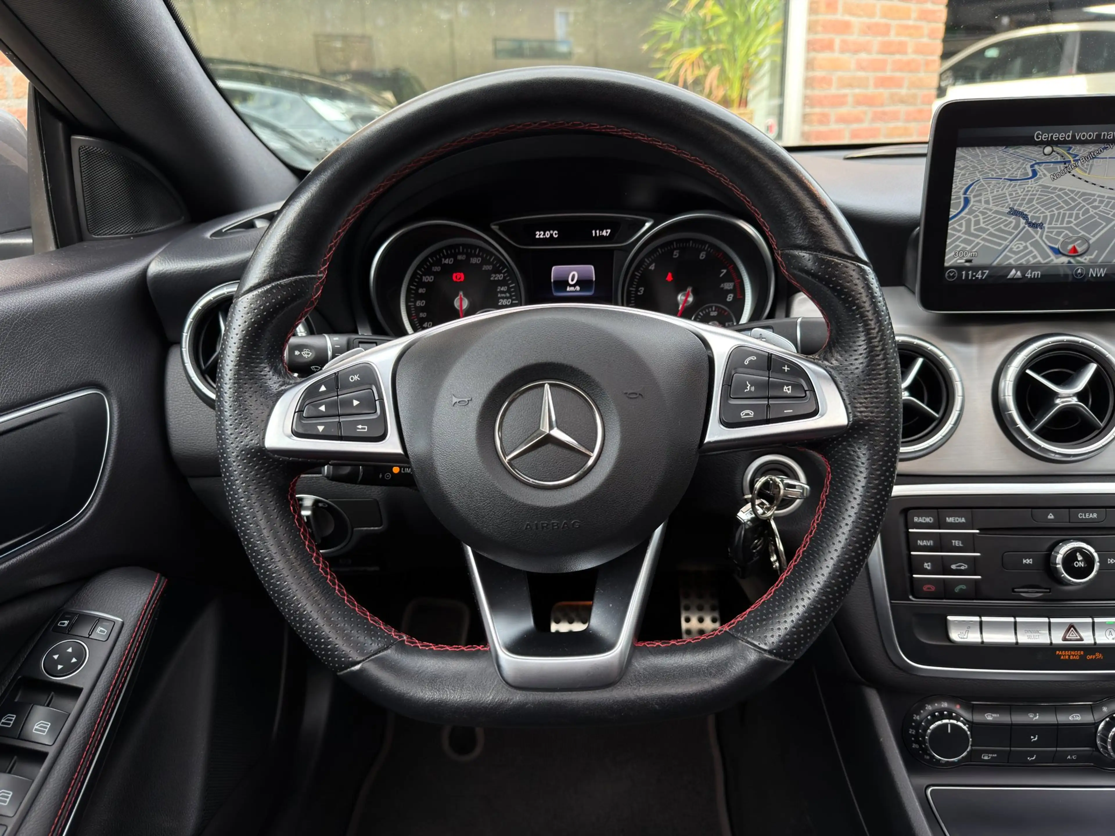 Mercedes-Benz CLA 180 Shooting Brake Business Solution AMG | Panorama | — photo 15