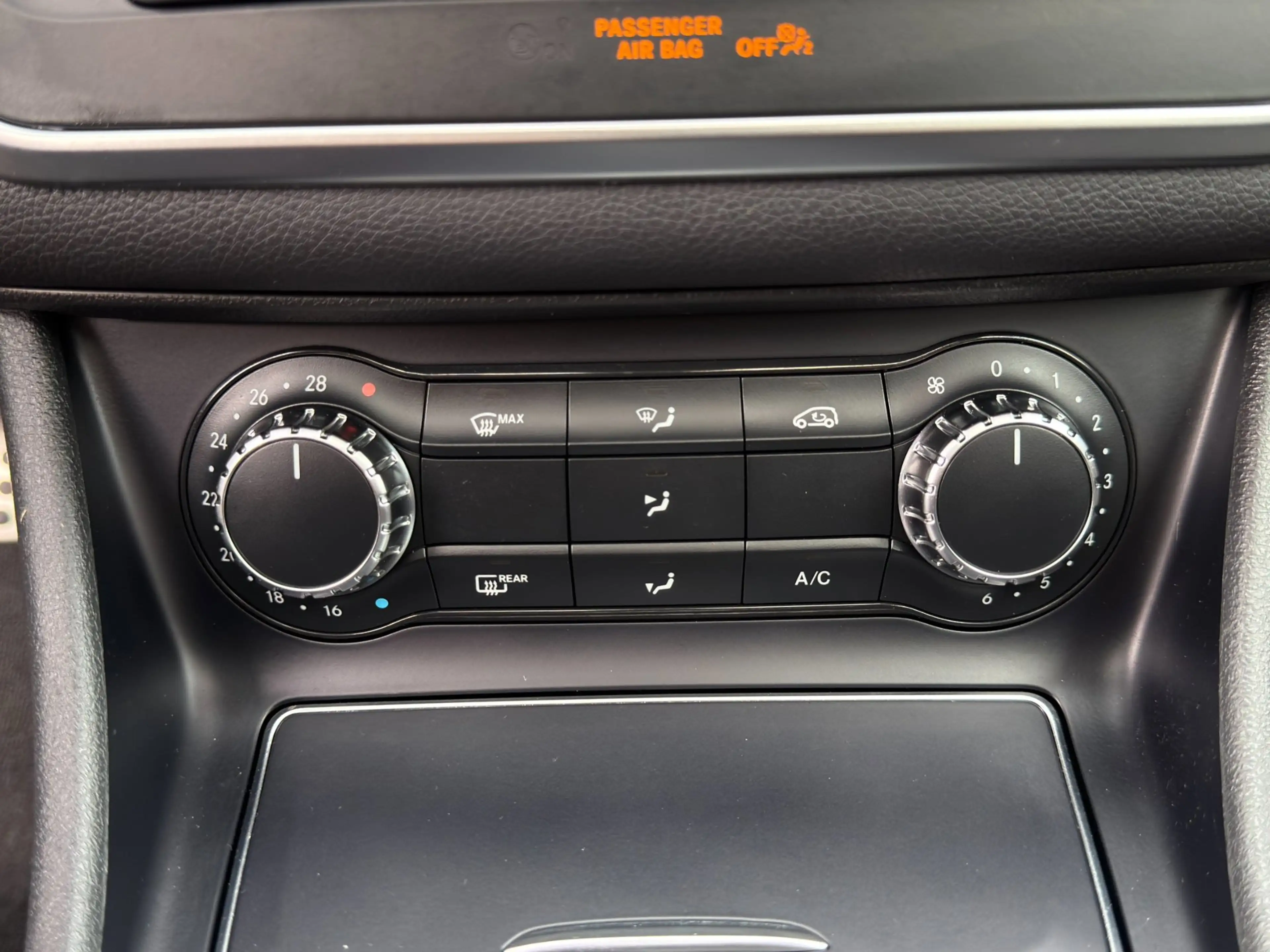 Mercedes-Benz CLA 180 Shooting Brake Business Solution AMG | Panorama | — photo 23