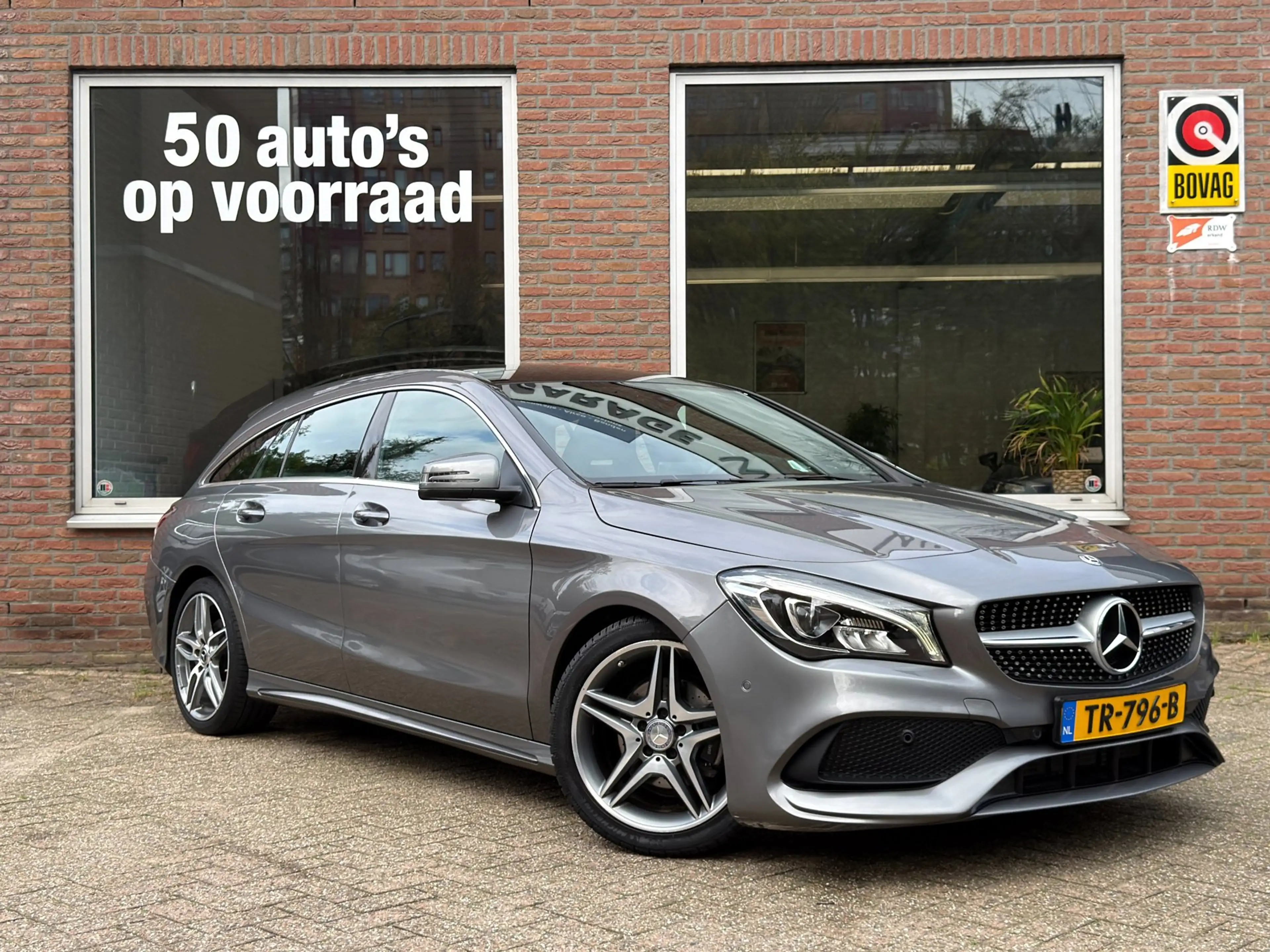Mercedes-Benz CLA 180 Shooting Brake Business Solution AMG | Panorama | — photo 4