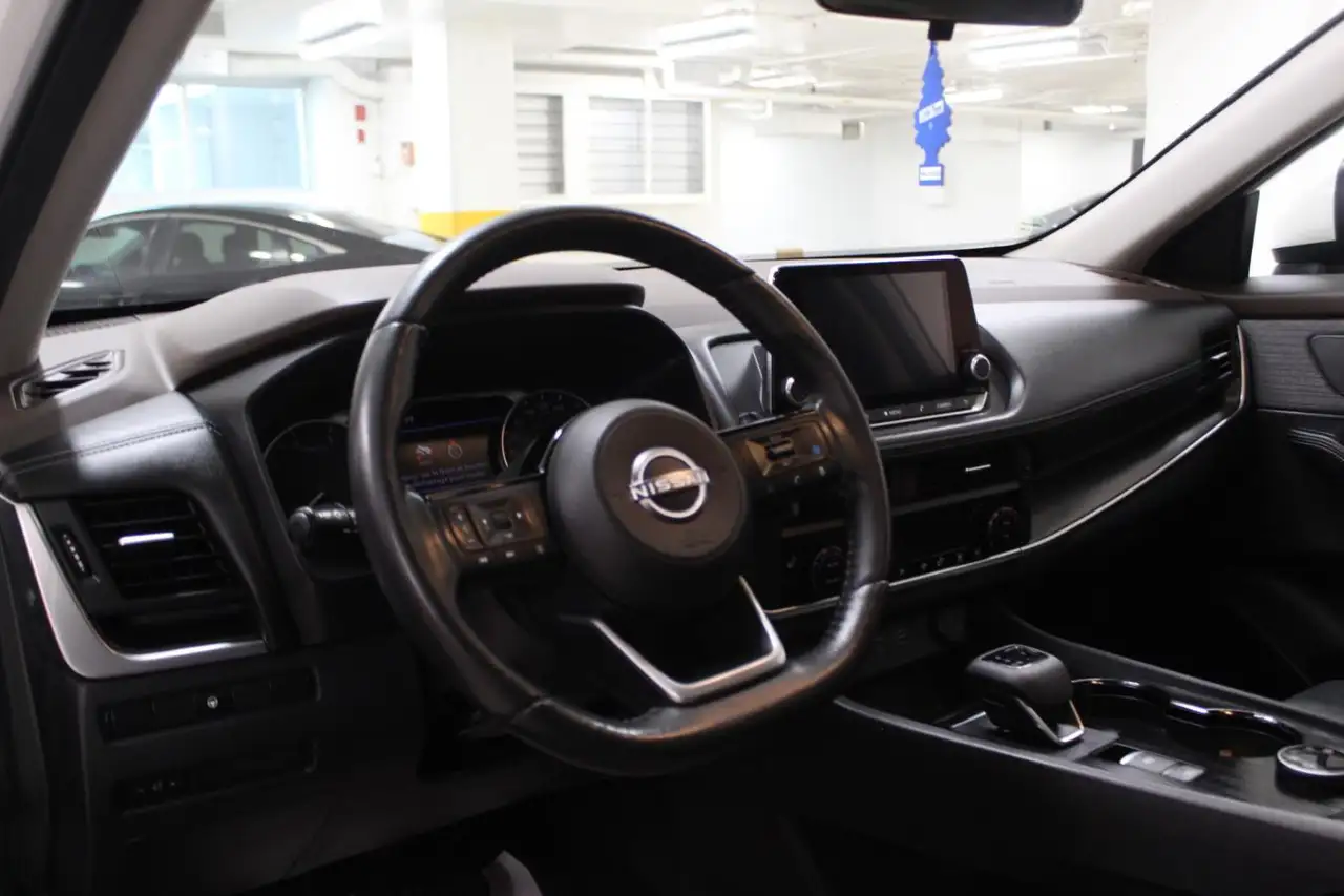 Nissan Rogue снимка Nissan Rogue