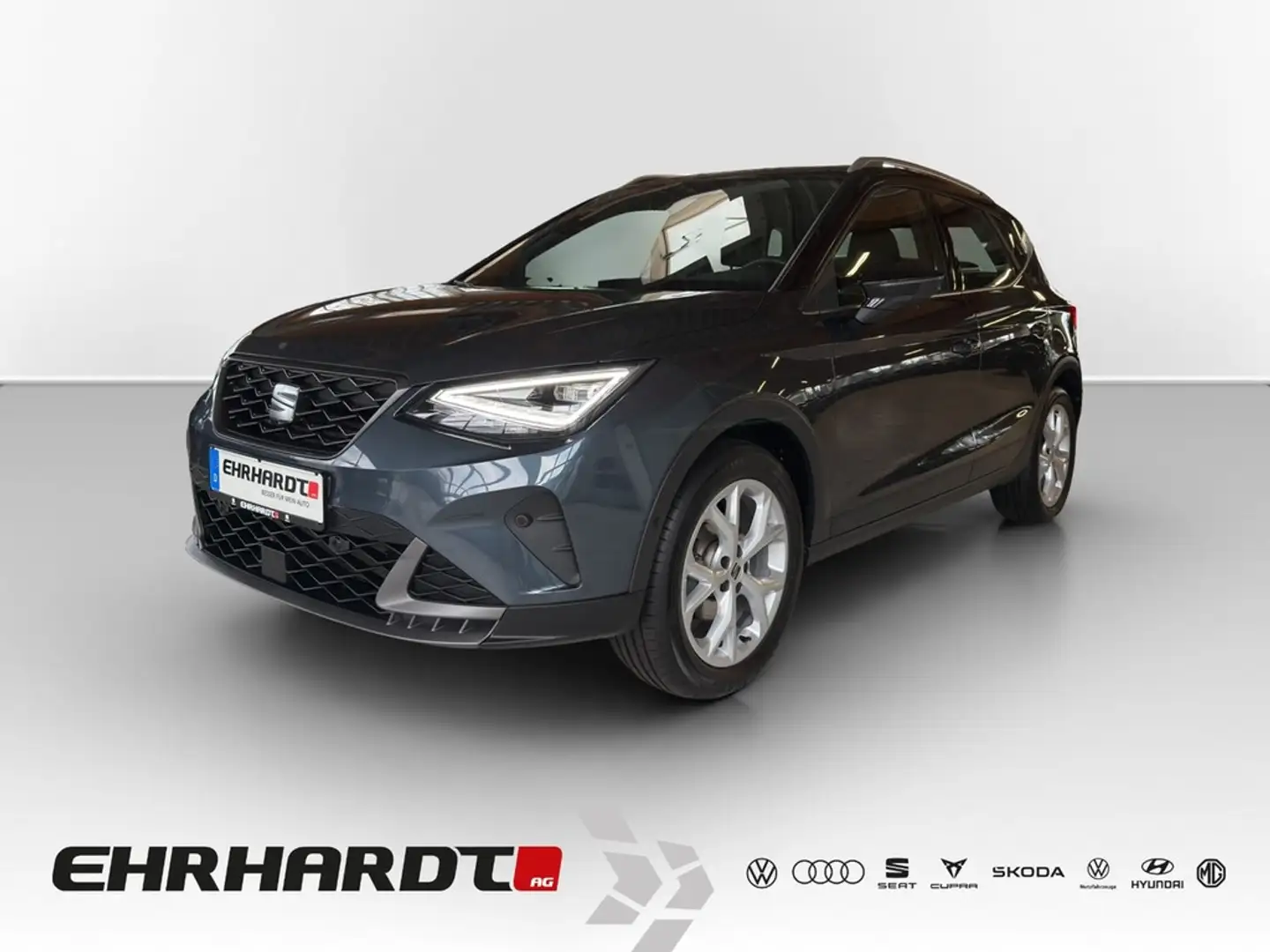 SEAT Arona 1.0 TSI DSG FR NAVI*LED*PARKLENK*KAMERA*TEMP*SH... Schwarz - 1