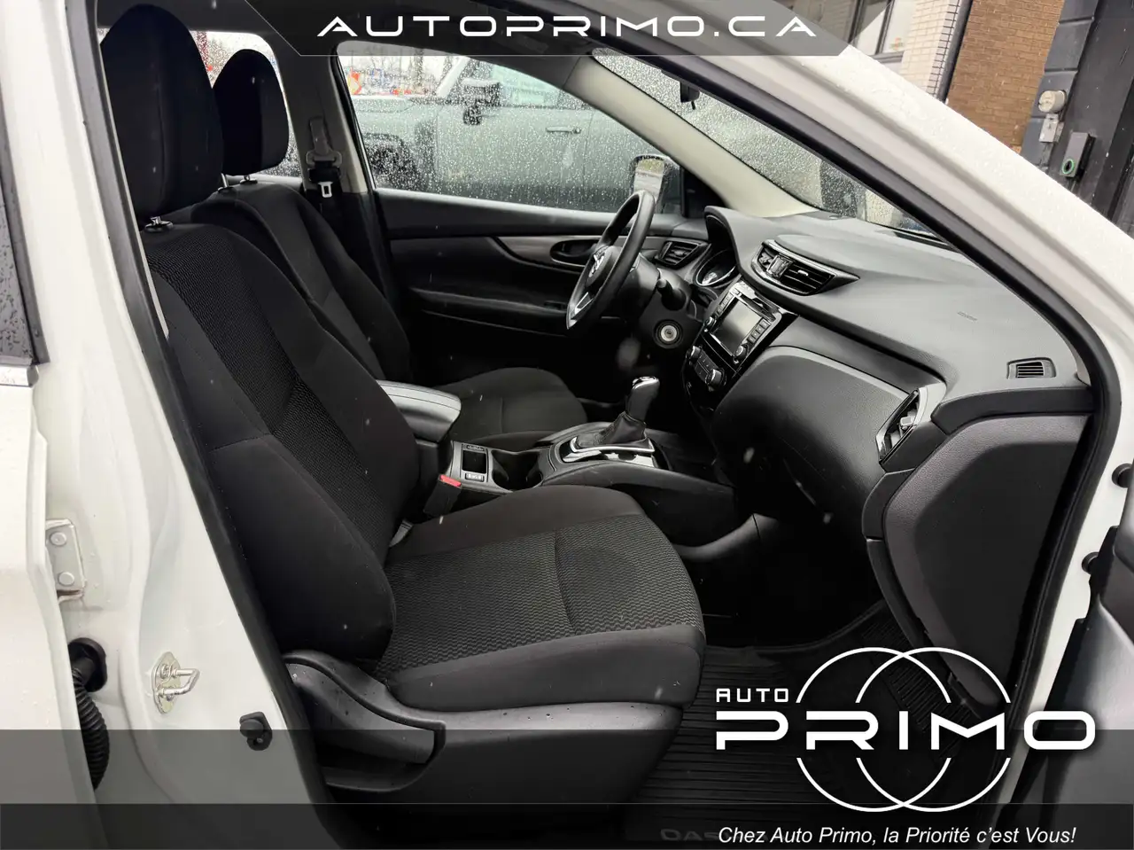 Nissan Qashqai photo Nissan Qashqai