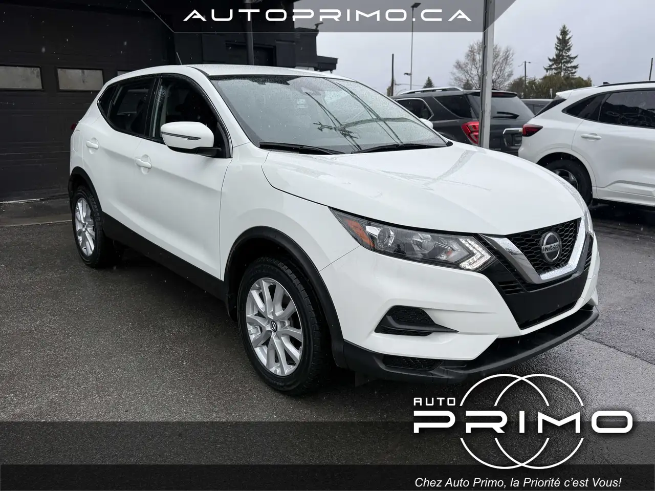 Nissan Qashqai photo Nissan Qashqai