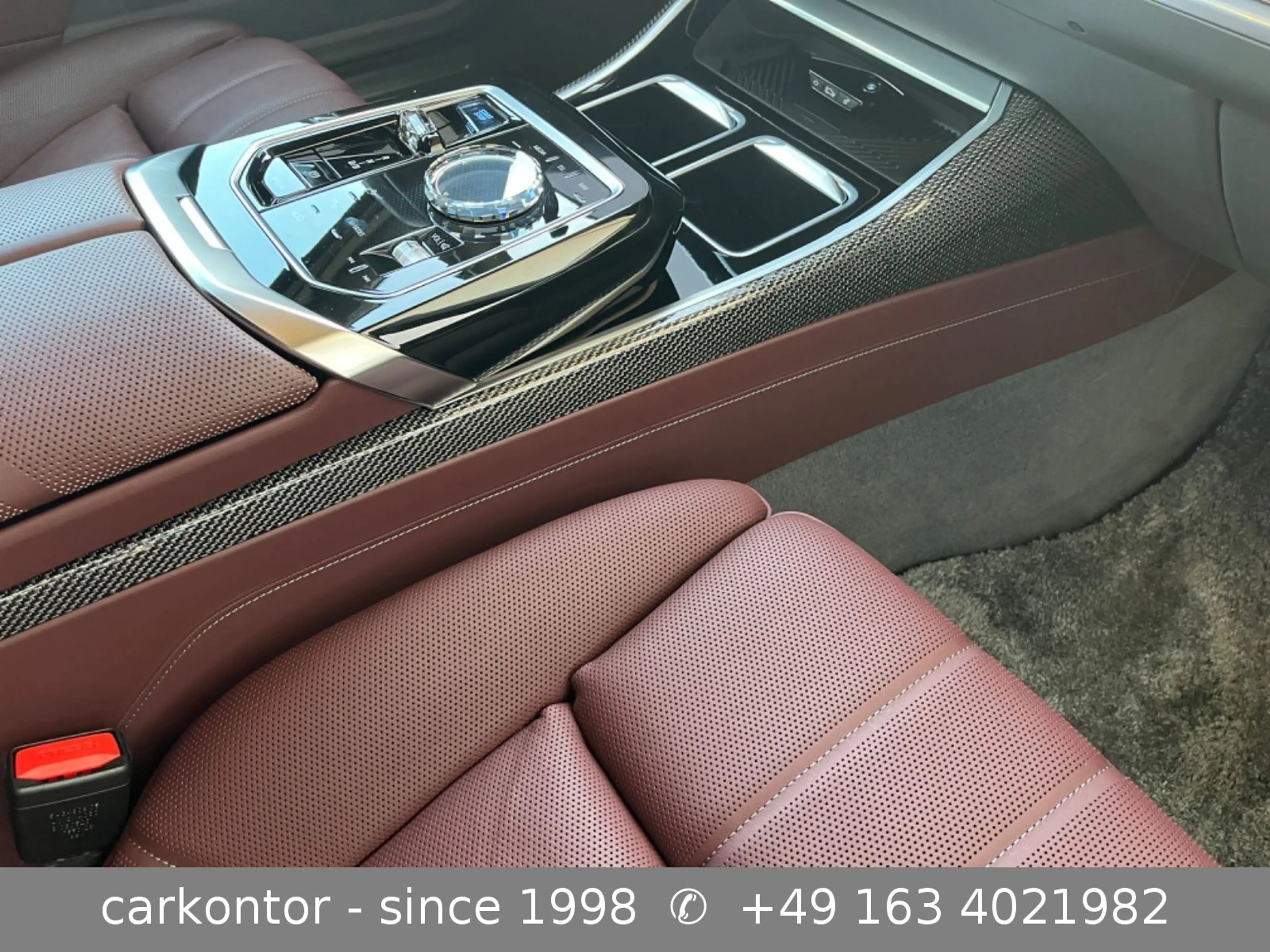 BMW i7 xDr 60 *M SPORT PRO*LOUNGE SEAT*B&W DI*LUSSO* — photo 9
