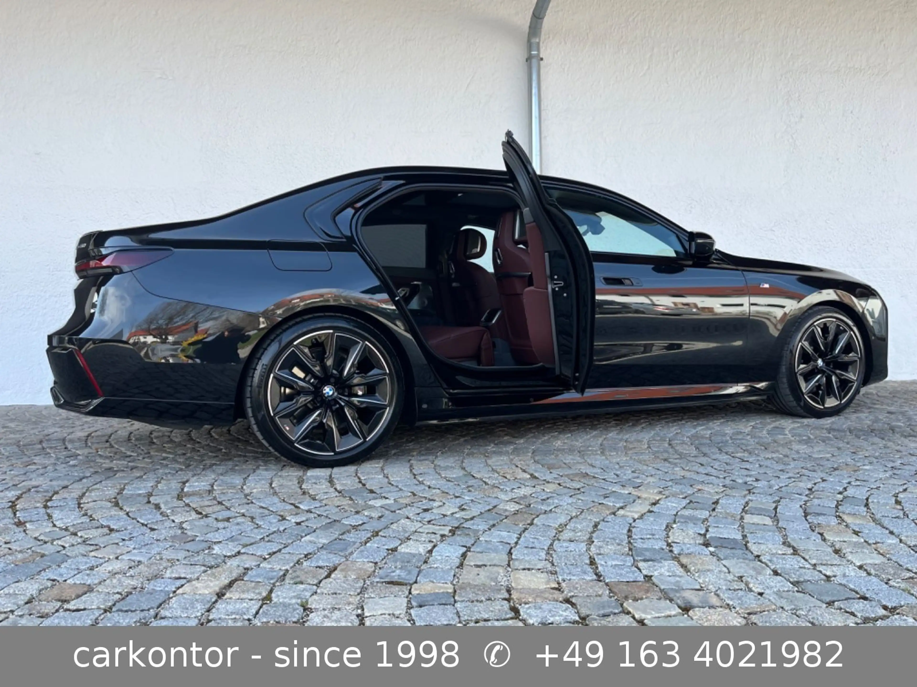 BMW i7 xDr 60 *M SPORT PRO*LOUNGE SEAT*B&W DI*LUSSO* — photo 3
