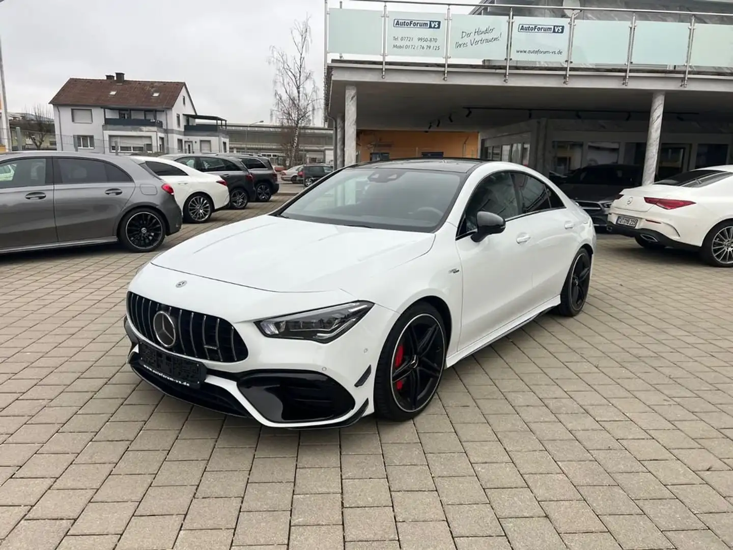 Mercedes-Benz CLA 45 AMG CLA 45 S AMG Wit - 1