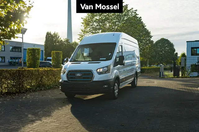 Ford E-Transit 350E Electric Engine 67kWh / 198kw Trend