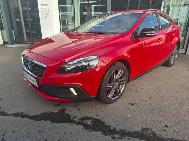 Volvo V40 Cross Country D2 Momentum Powershift