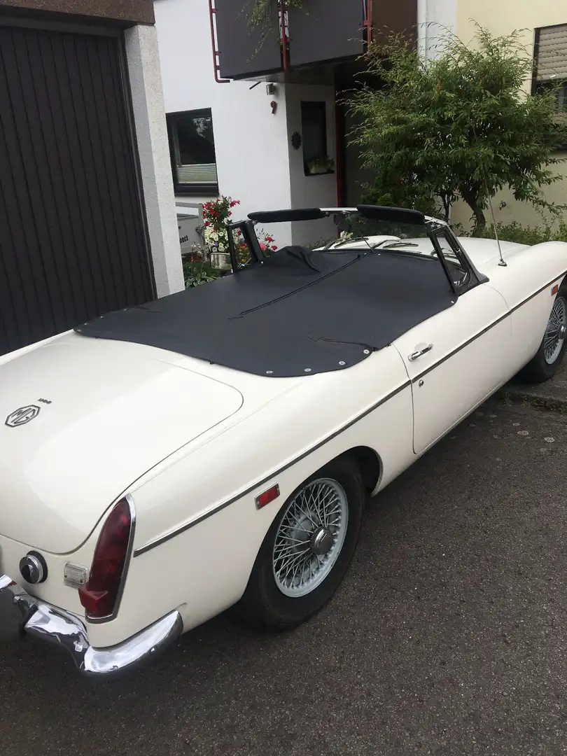 MG MGB - 2