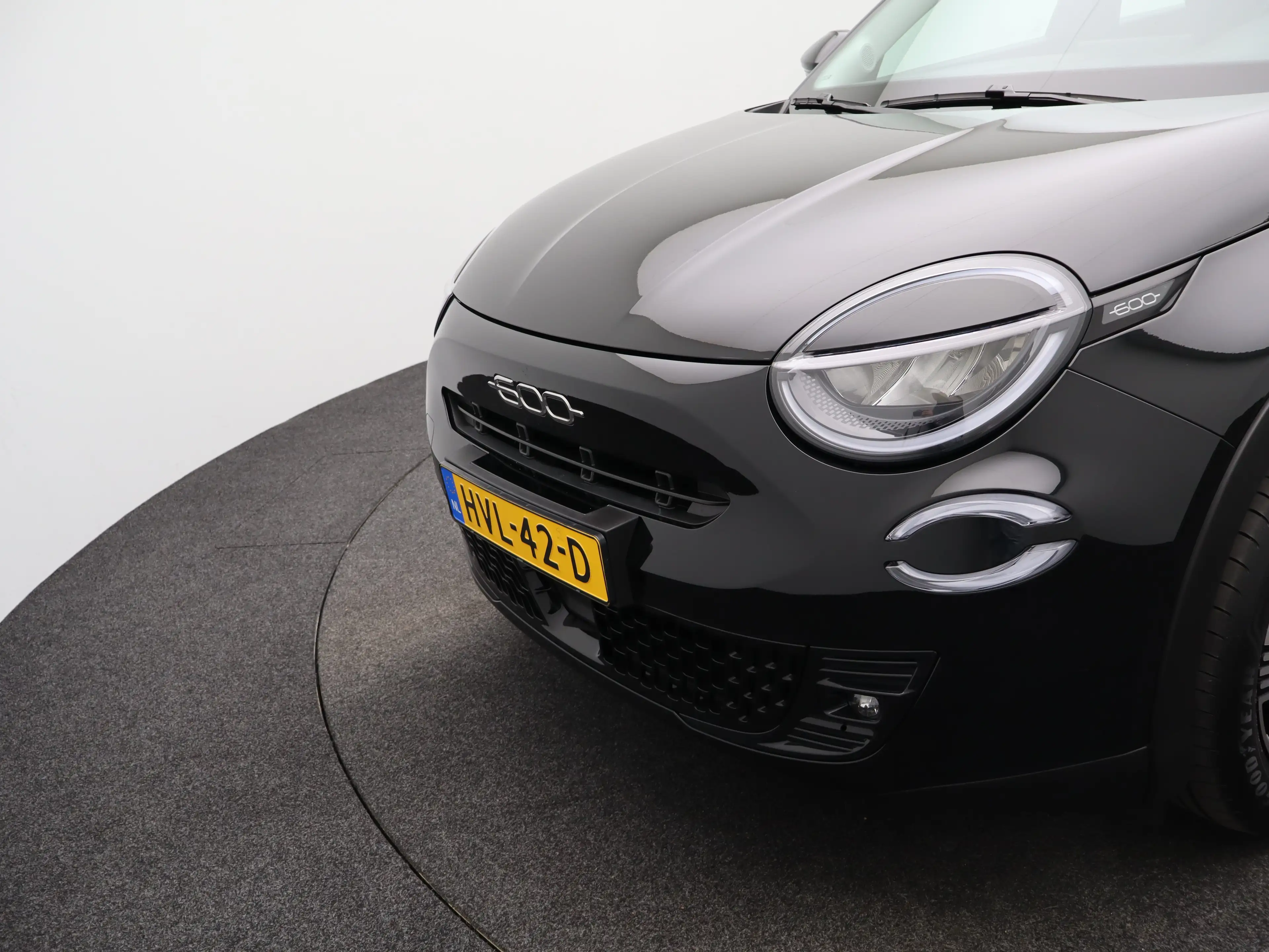 Fiat 600 1.2 Hybrid Urban Limited Black Edition Cruise Cont — photo 32