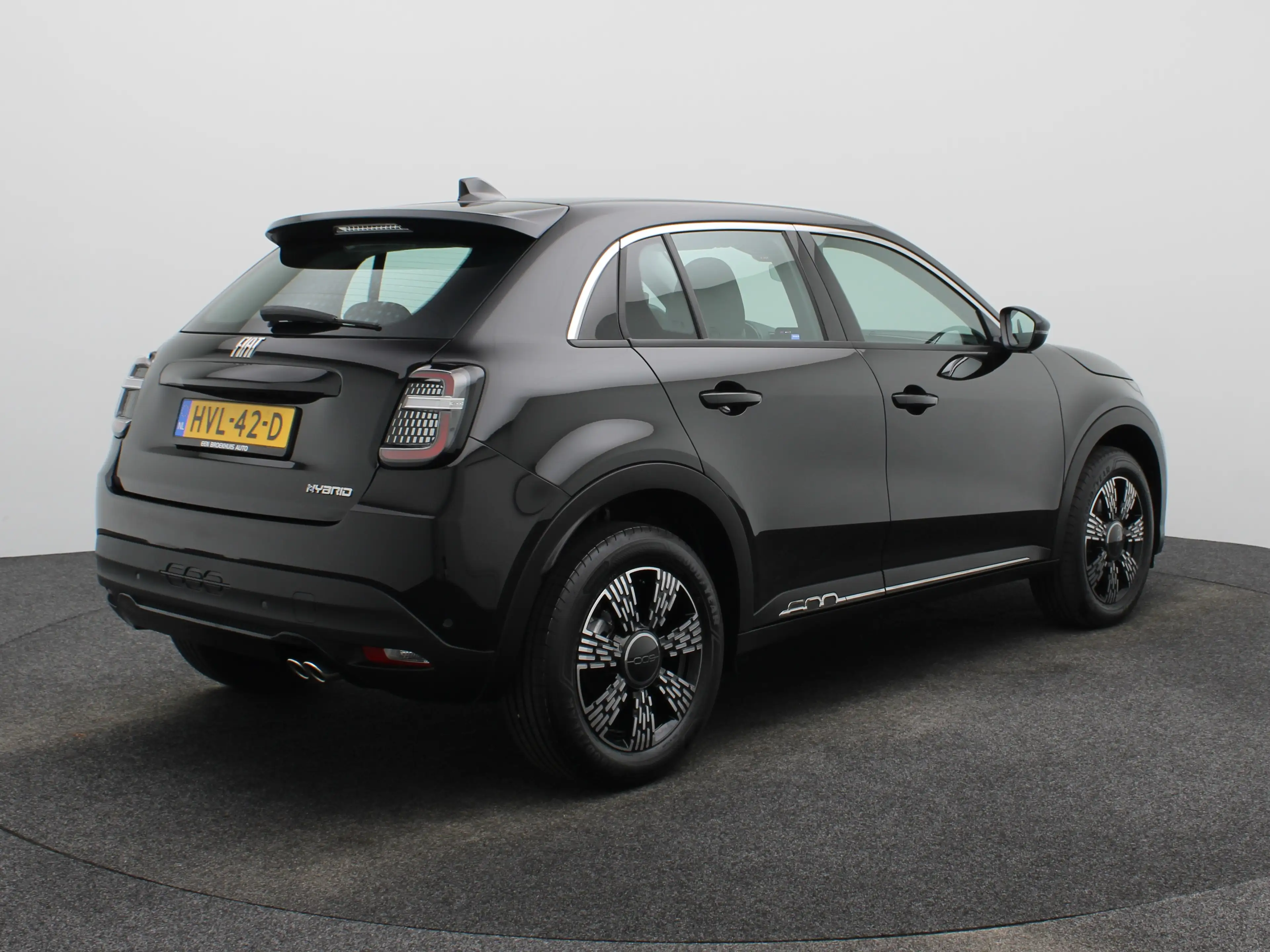 Fiat 600 1.2 Hybrid Urban Limited Black Edition Cruise Cont — photo 2