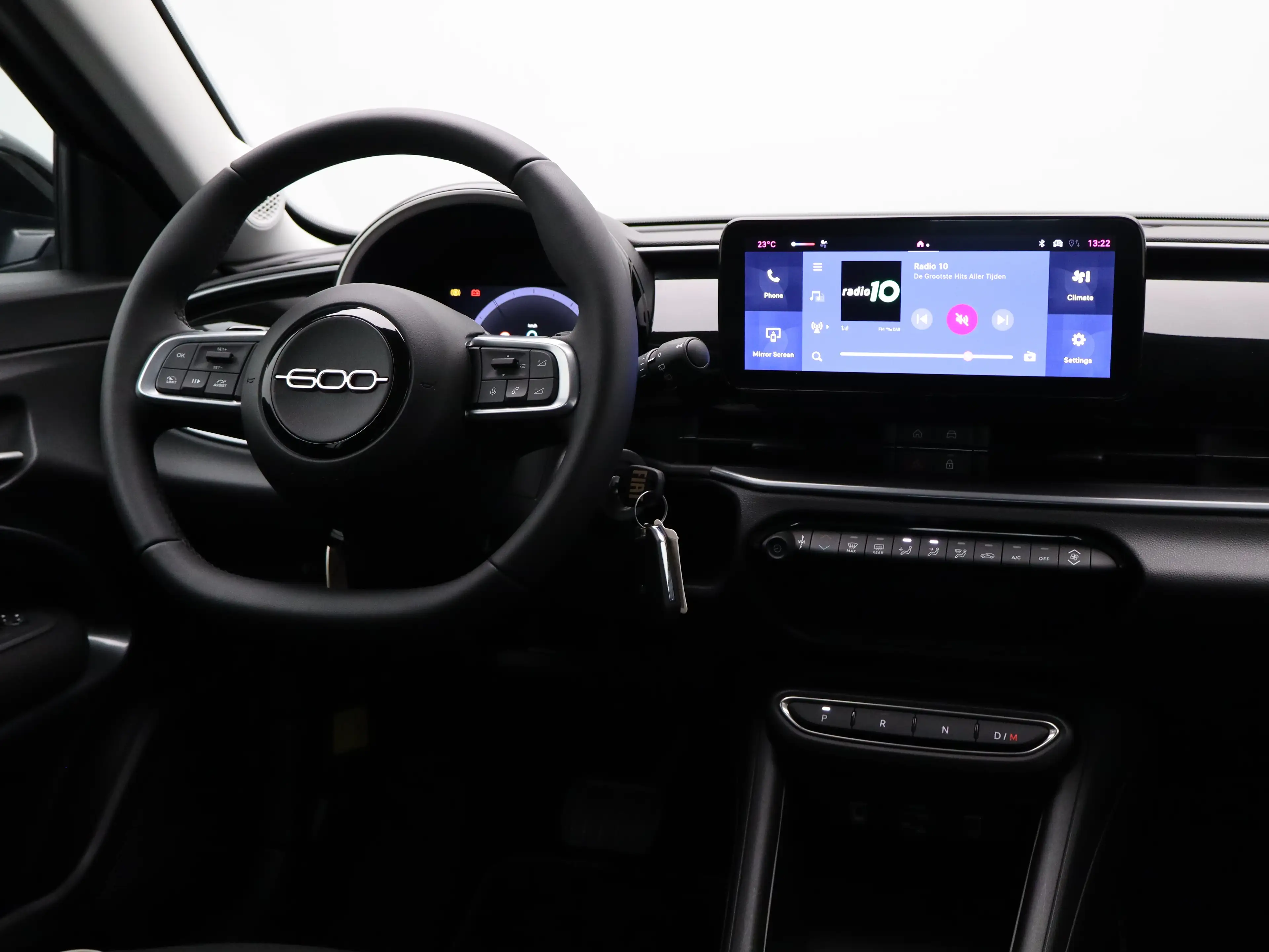 Fiat 600 1.2 Hybrid Urban Limited Black Edition Cruise Cont — photo 30