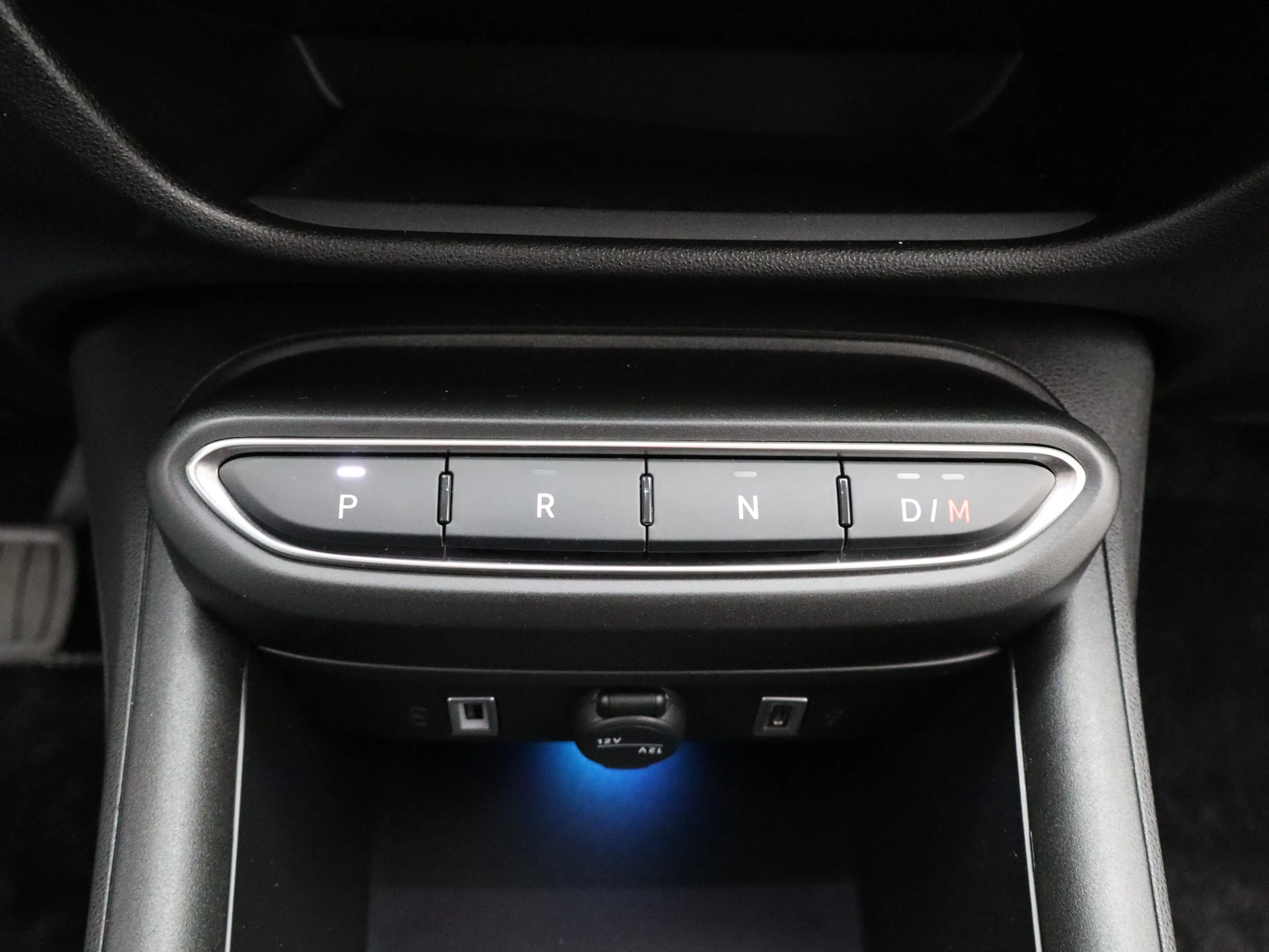 Fiat 600 1.2 Hybrid Urban Limited Black Edition Cruise Cont — photo 19