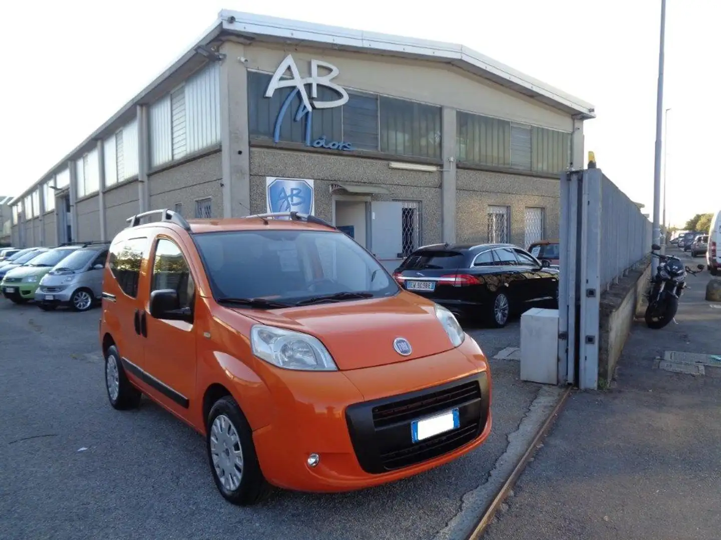 Fiat Qubo 1.4 8V 73 CV Dynamic *FINANZIABILE* *GARANTITA* Orange - 1