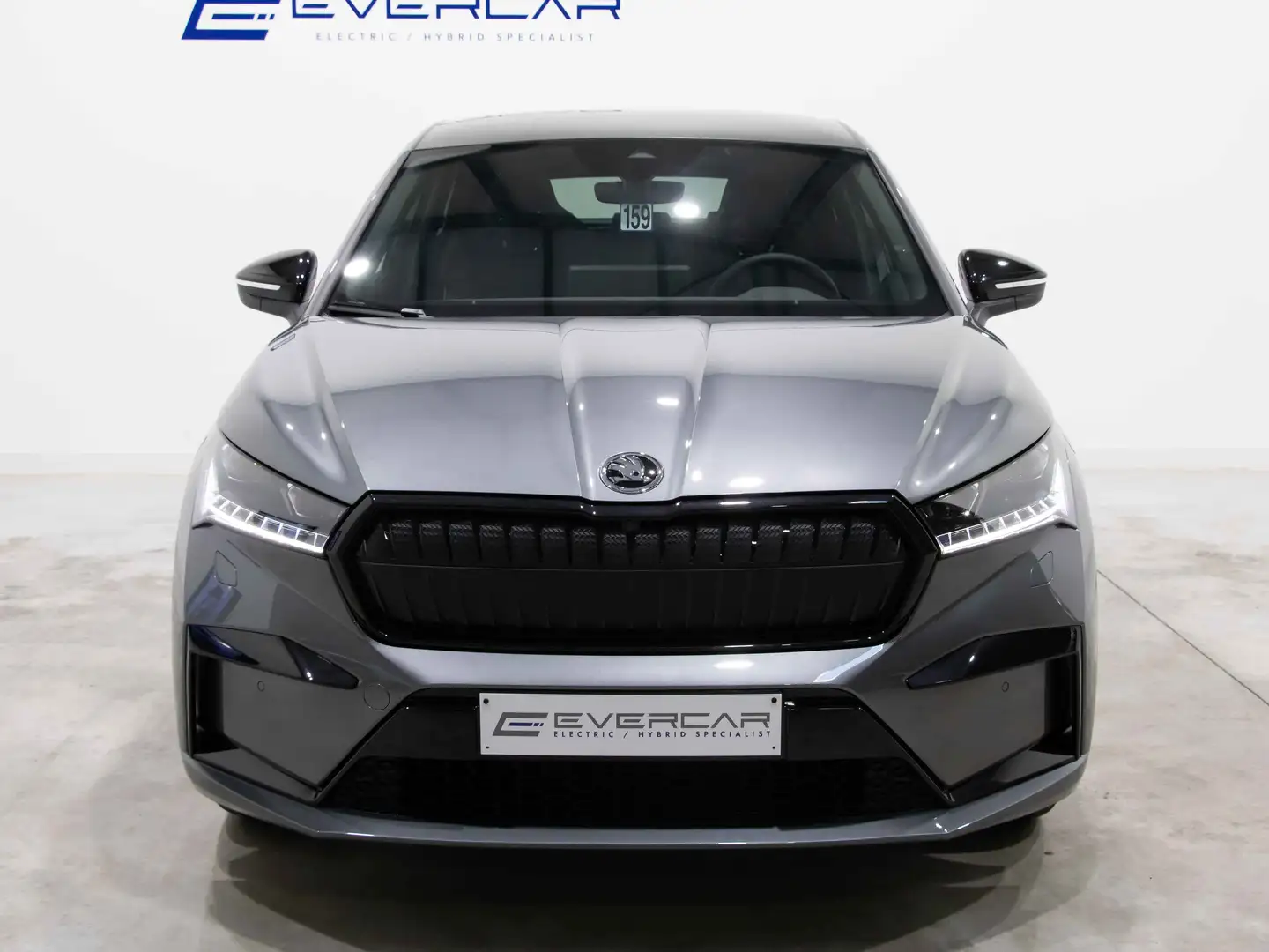 Skoda Enyaq Coupé 62 kWh SPORTLINE ***MATRIX*PANO*CAMERA*** Grijs - 2