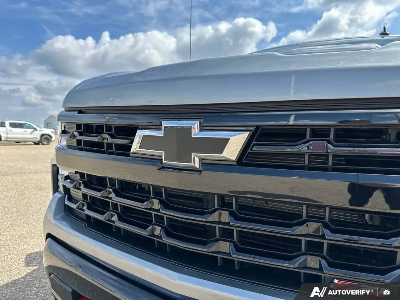 Chevrolet Silverado 1500 снимка Chevrolet Silverado 1500