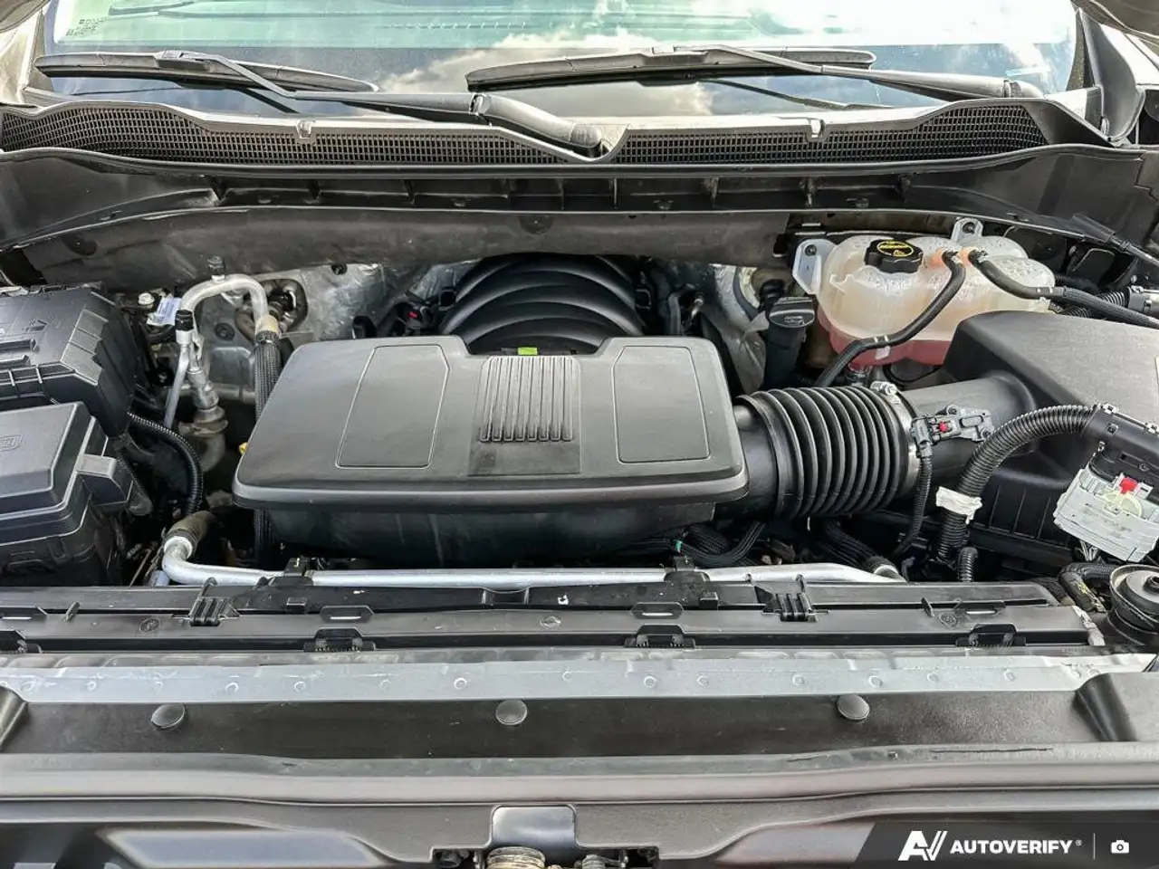 Chevrolet Silverado 1500 снимка Chevrolet Silverado 1500