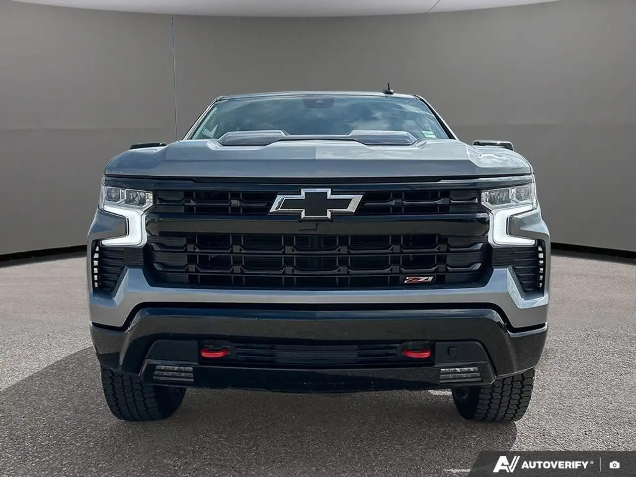 Chevrolet Silverado 1500 снимка Chevrolet Silverado 1500