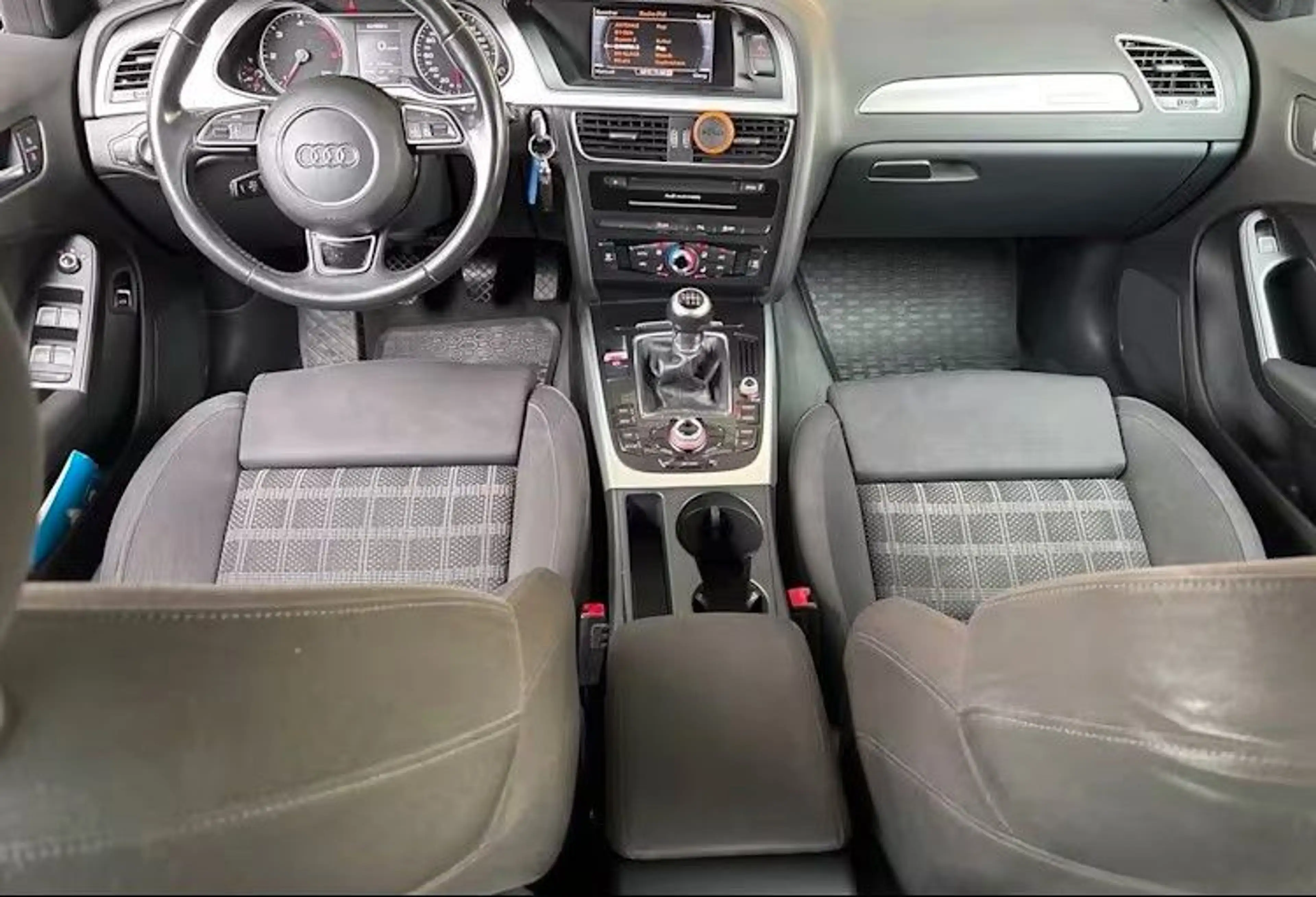 Audi A4 Avant Ambition quattro/Xenon/Euro6/Tüv NEU — photo 5