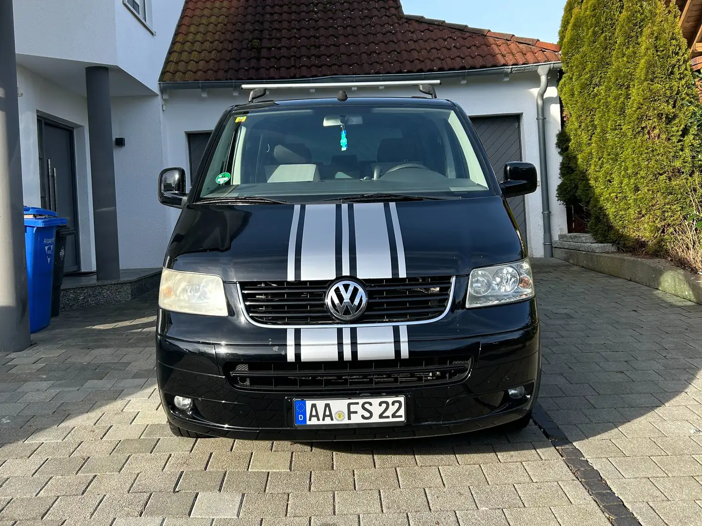 Volkswagen T5 Multivan Multivan DPF Comfortline / Camper Černá - 2