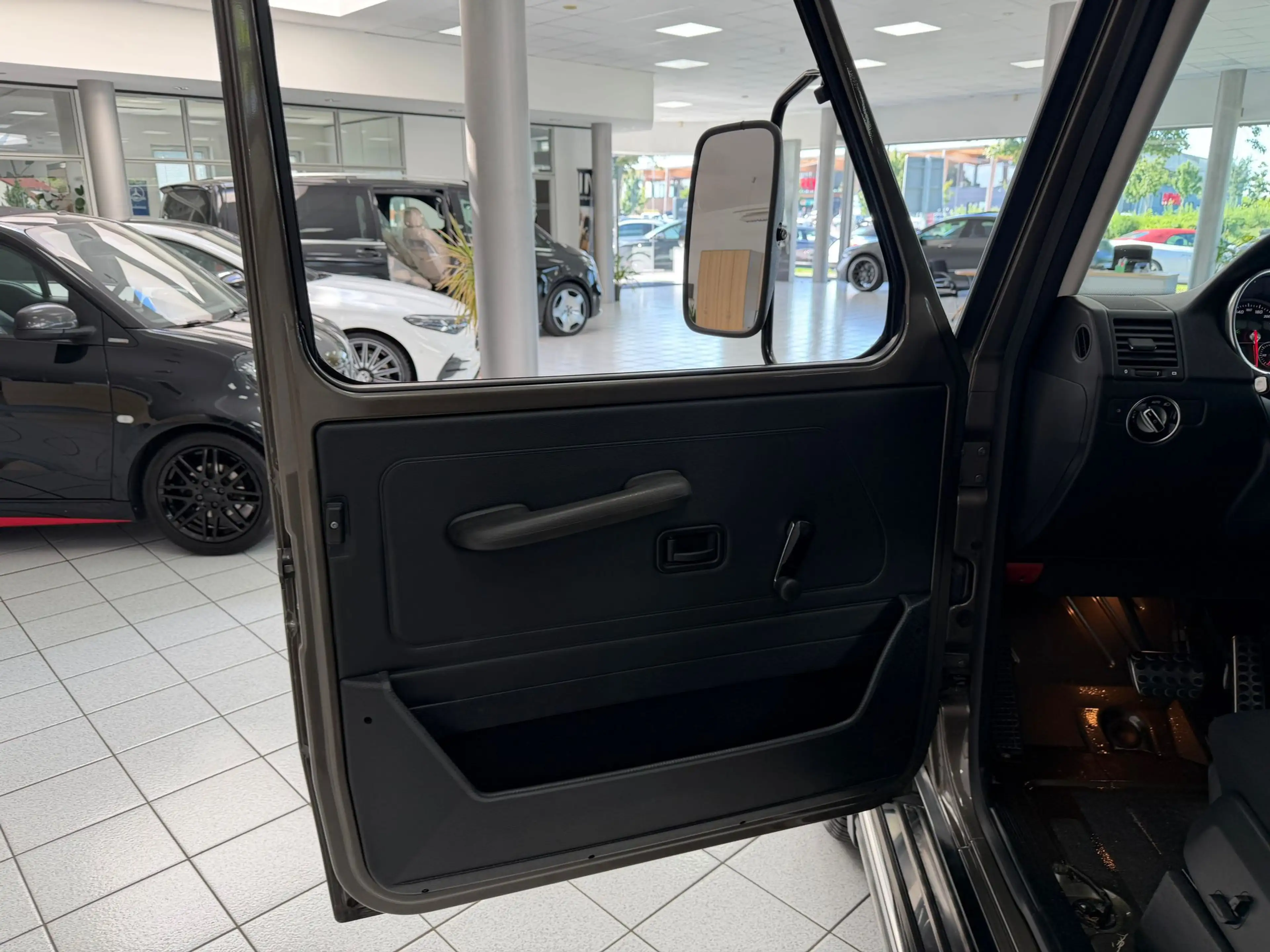 Mercedes-Benz G 350 d Professional 4Matic*OFF-ROAD*STANDHZG* — photo 8