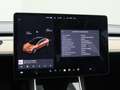 Tesla Model 3 Long-Range AWD 351pk 75 kWh [ AUTOPILOT+19'' LMV+6 Grijs - thumbnail 25