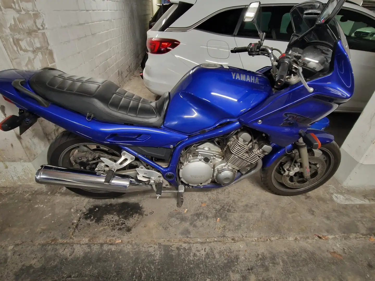 Yamaha XJ 900 Diversion S Mavi - 1