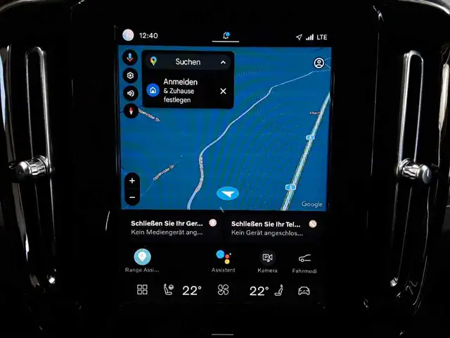Volvo XC40 view 12