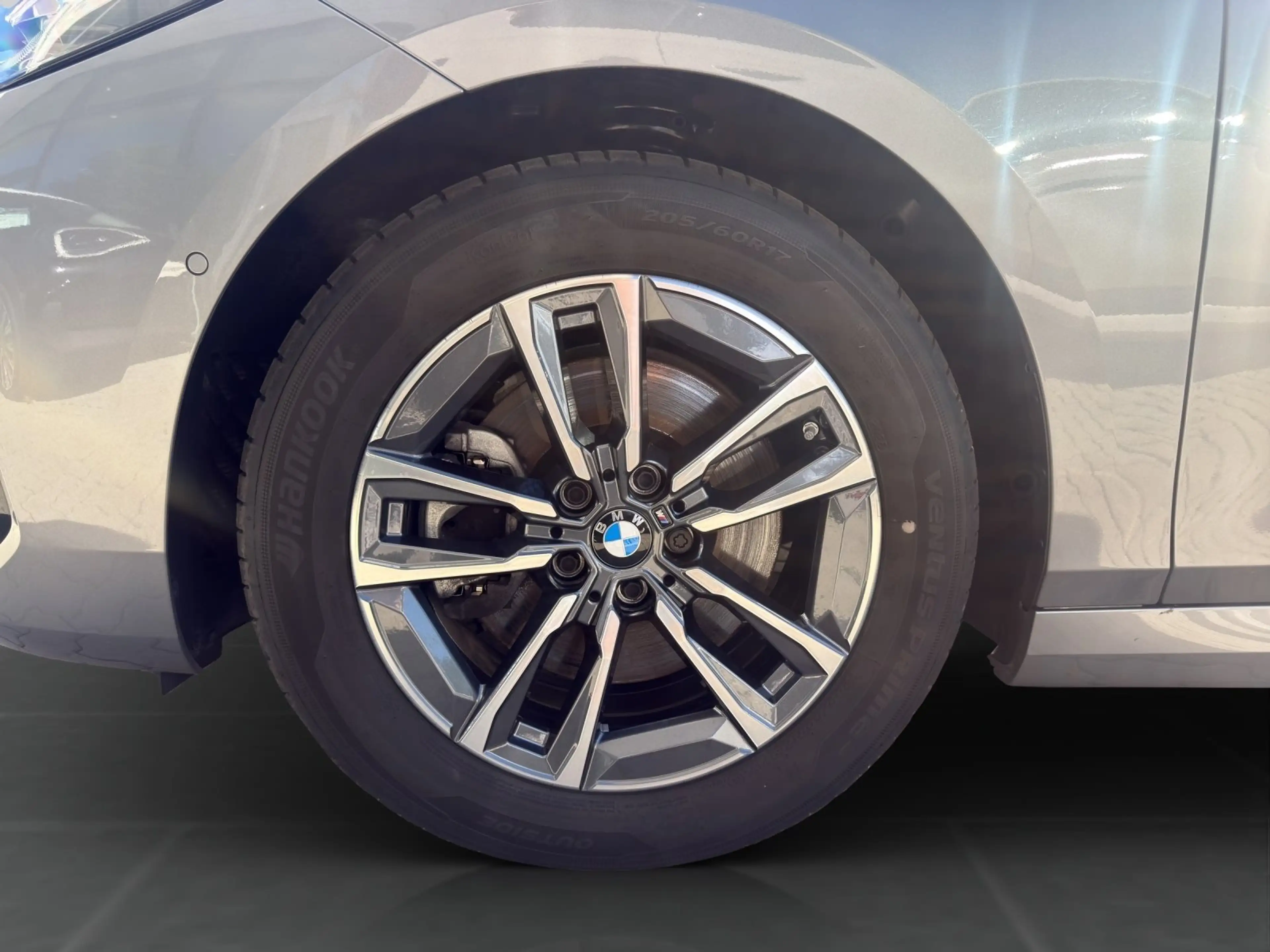BMW 223 i xDrive Active Tourer M Sport AHK 0,99% Finanzier — photo 9