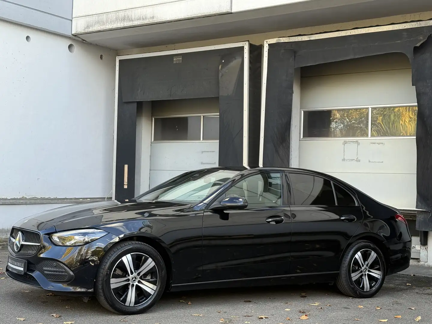 Mercedes-Benz C 200 D Avantgarde Night LED MBUX Kamera Midline Noir - 2