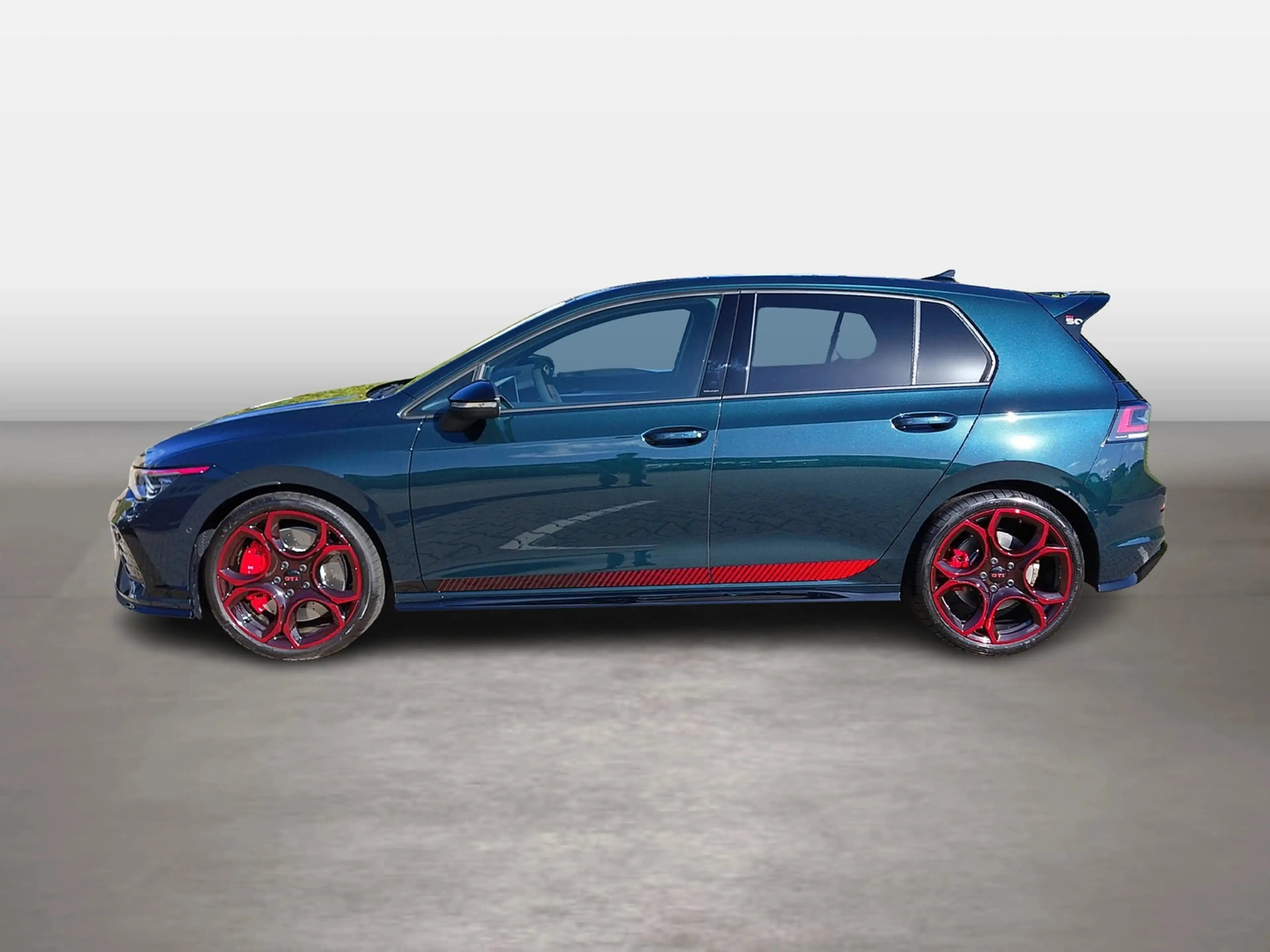 Volkswagen Golf GTI Edition 50 2.0 TSI DSG IQ.Light LrHz — photo 3