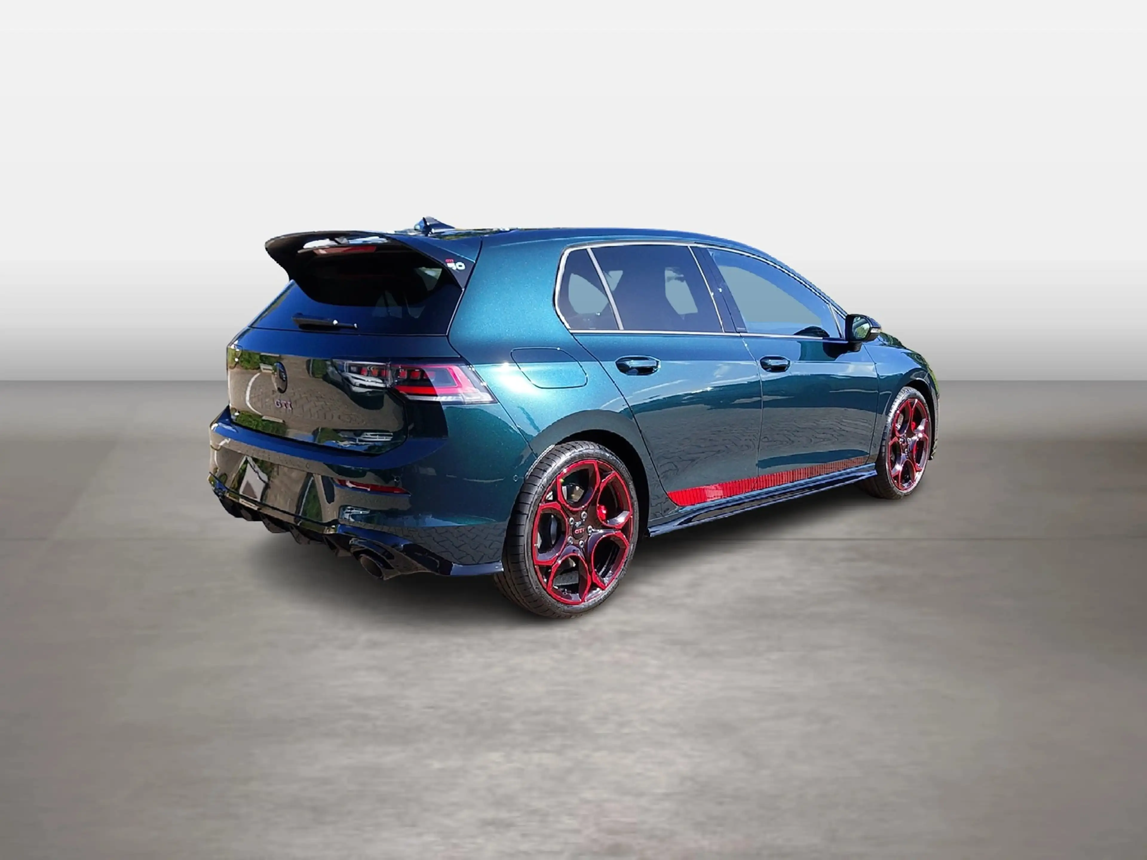 Volkswagen Golf GTI Edition 50 2.0 TSI DSG IQ.Light LrHz — photo 6