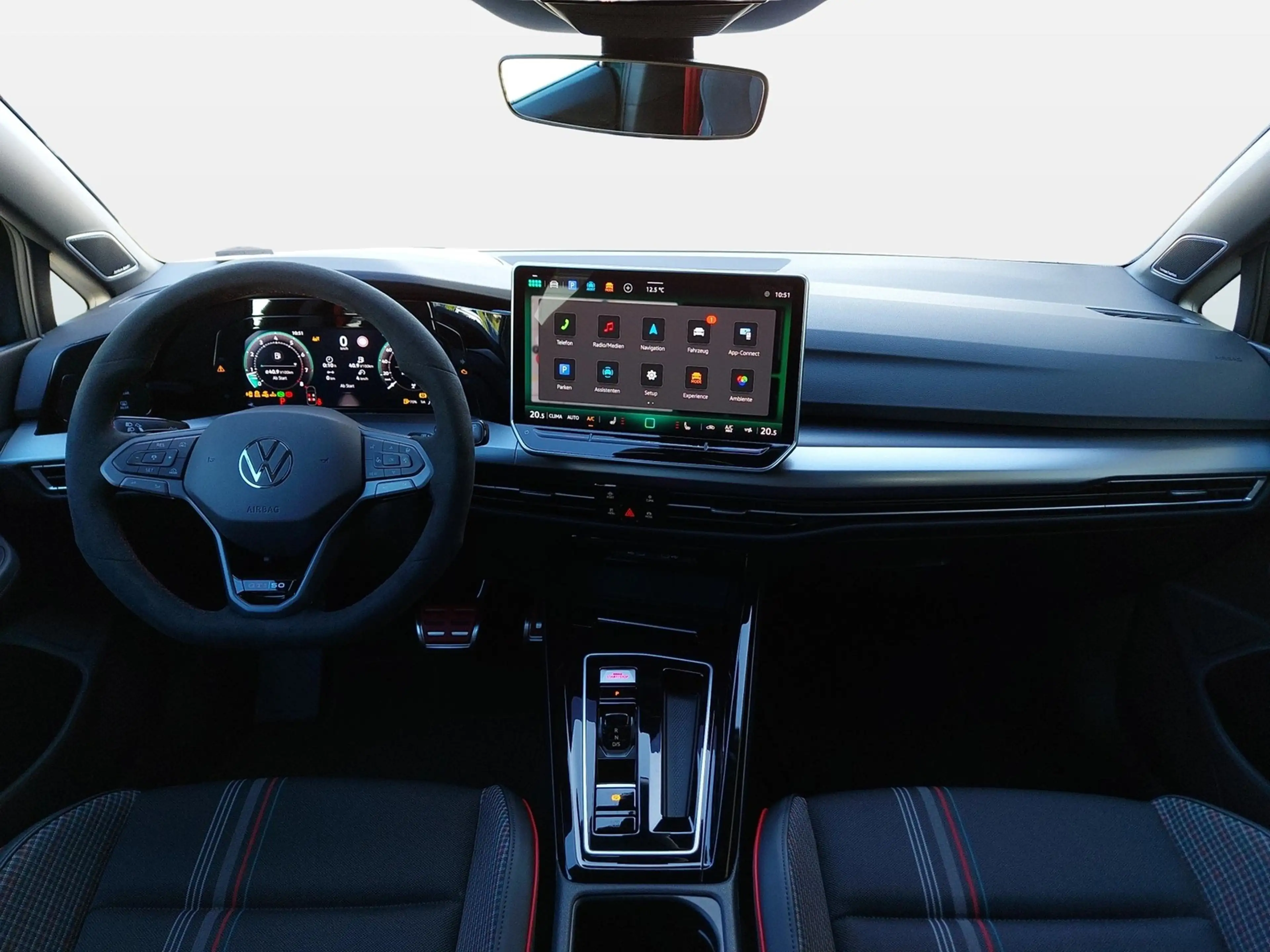 Volkswagen Golf GTI Edition 50 2.0 TSI DSG IQ.Light LrHz — photo 14