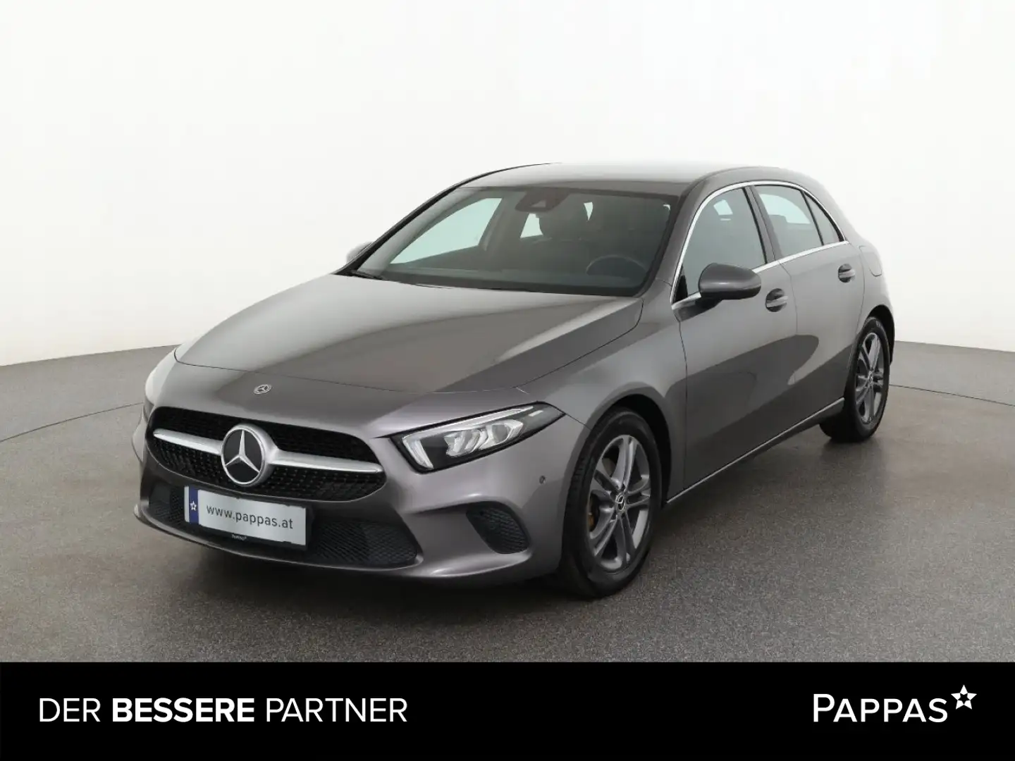 Mercedes-Benz A 180 Kompaktlimousine Navi PTS Wide LED SHZ Grau - 1